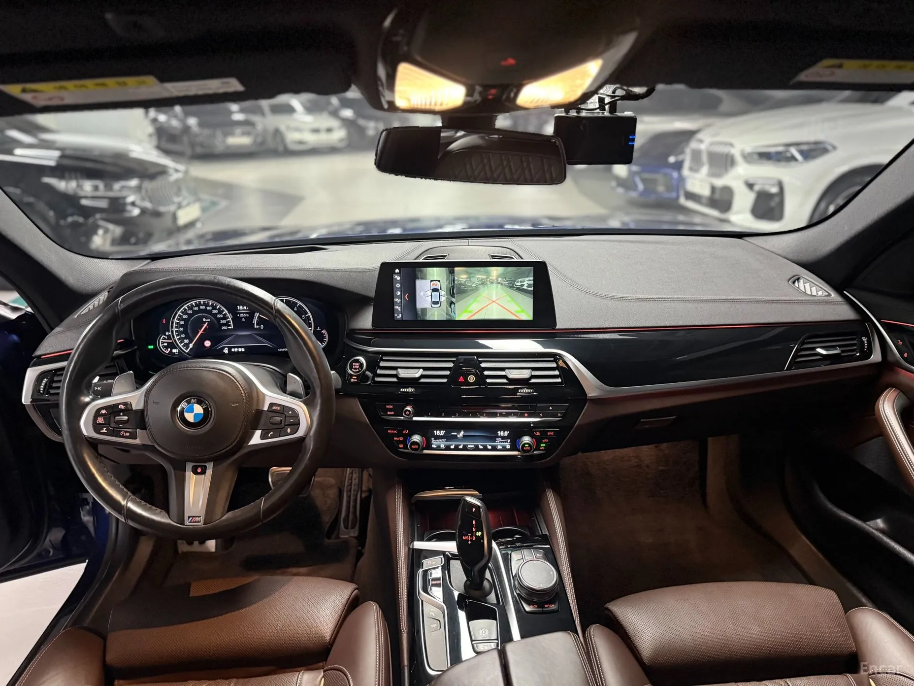BMW 5 Series (G30) превью 4