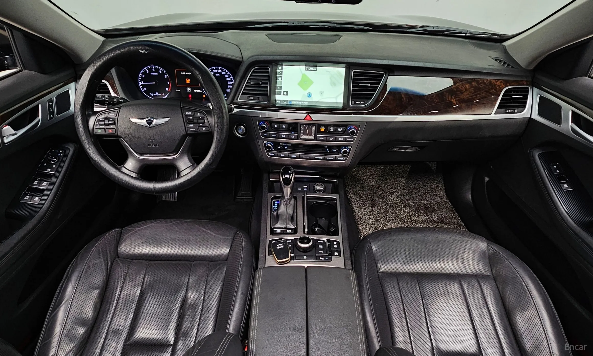 Hyundai Genesis DH превью 4