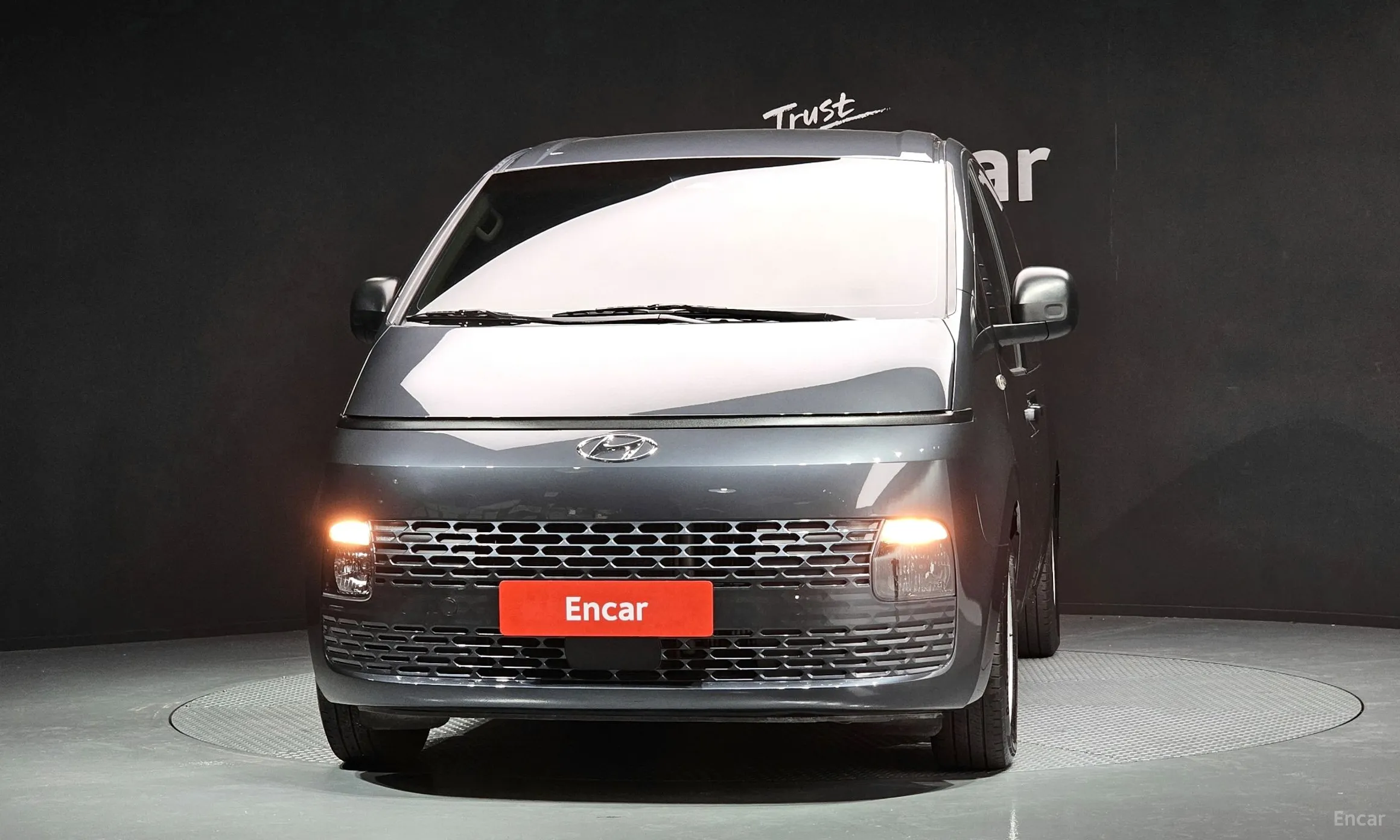 Hyundai Staria превью 2