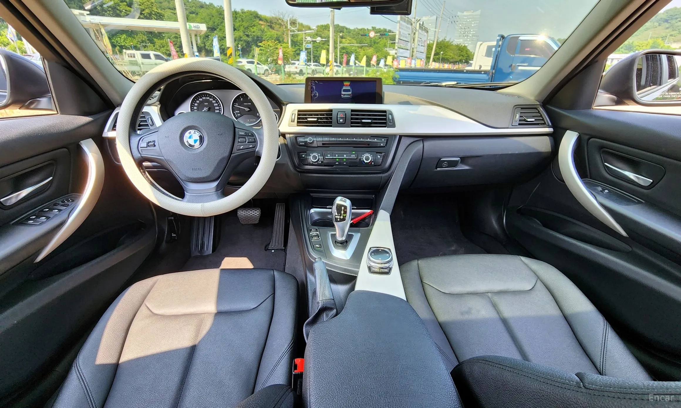 BMW 3 Series (F30) превью 4
