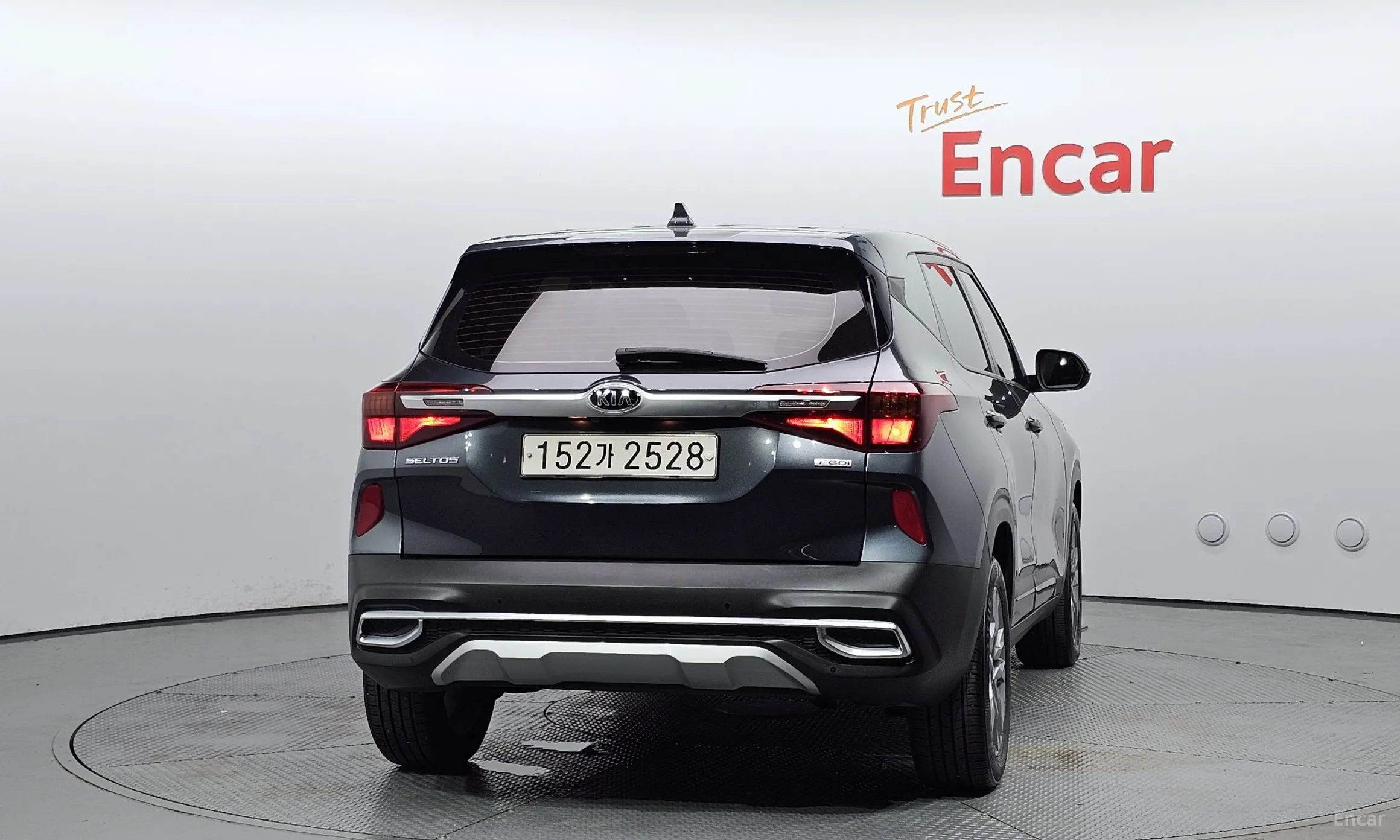 Kia Seltos превью 3