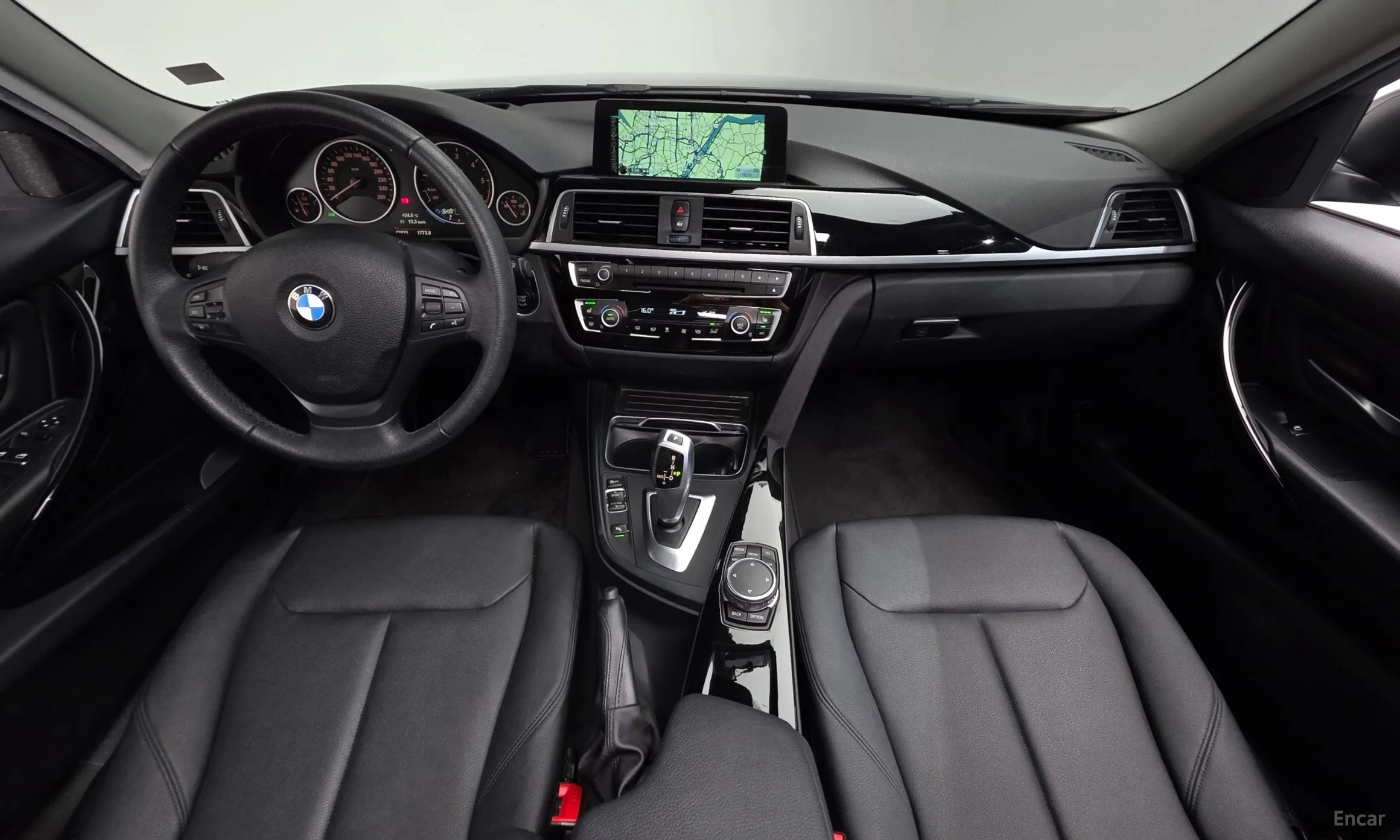 BMW 3 Series (F30) превью 4