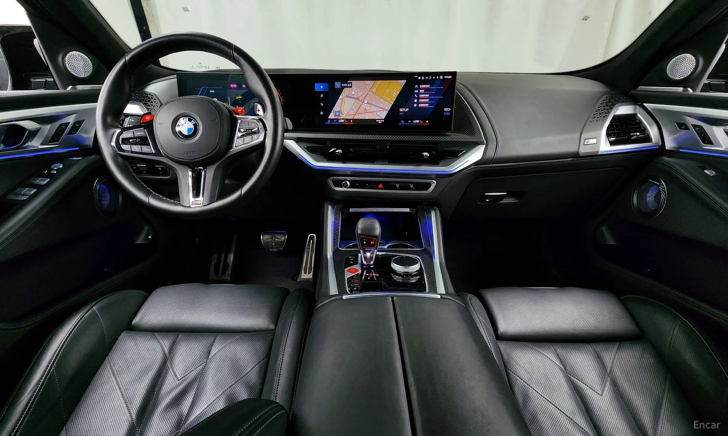 BMW XM (G09) превью 4