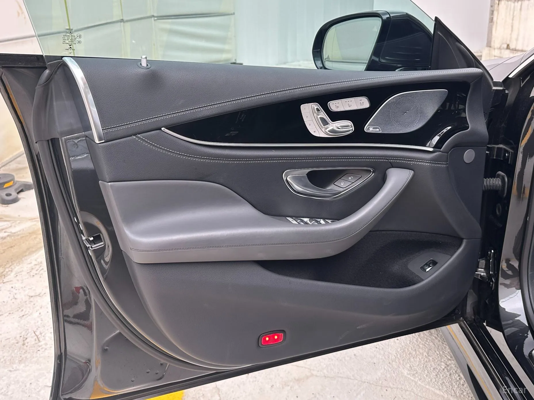 Mercedes Benz AMG GT превью 4