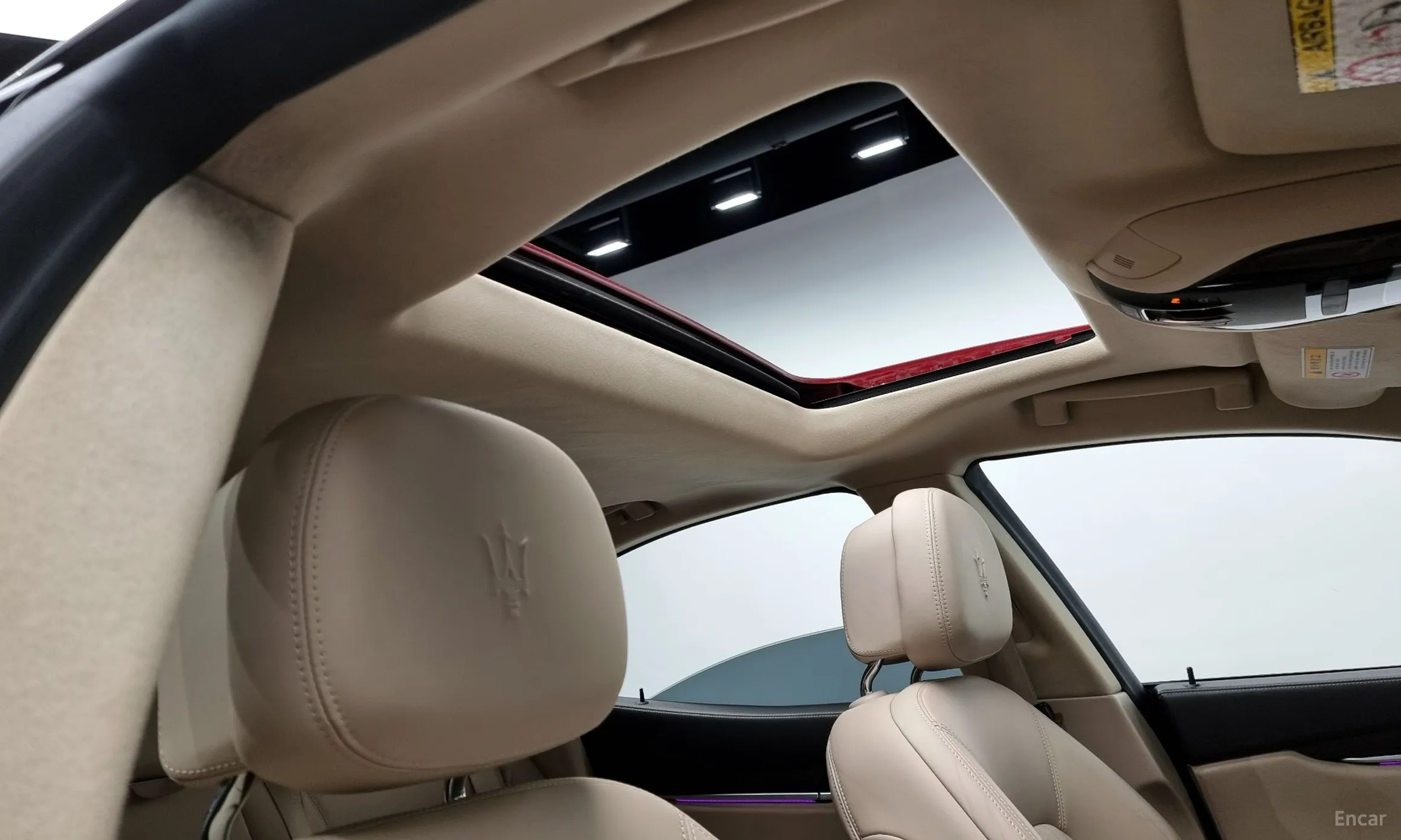 Maserati Ghibli превью 18