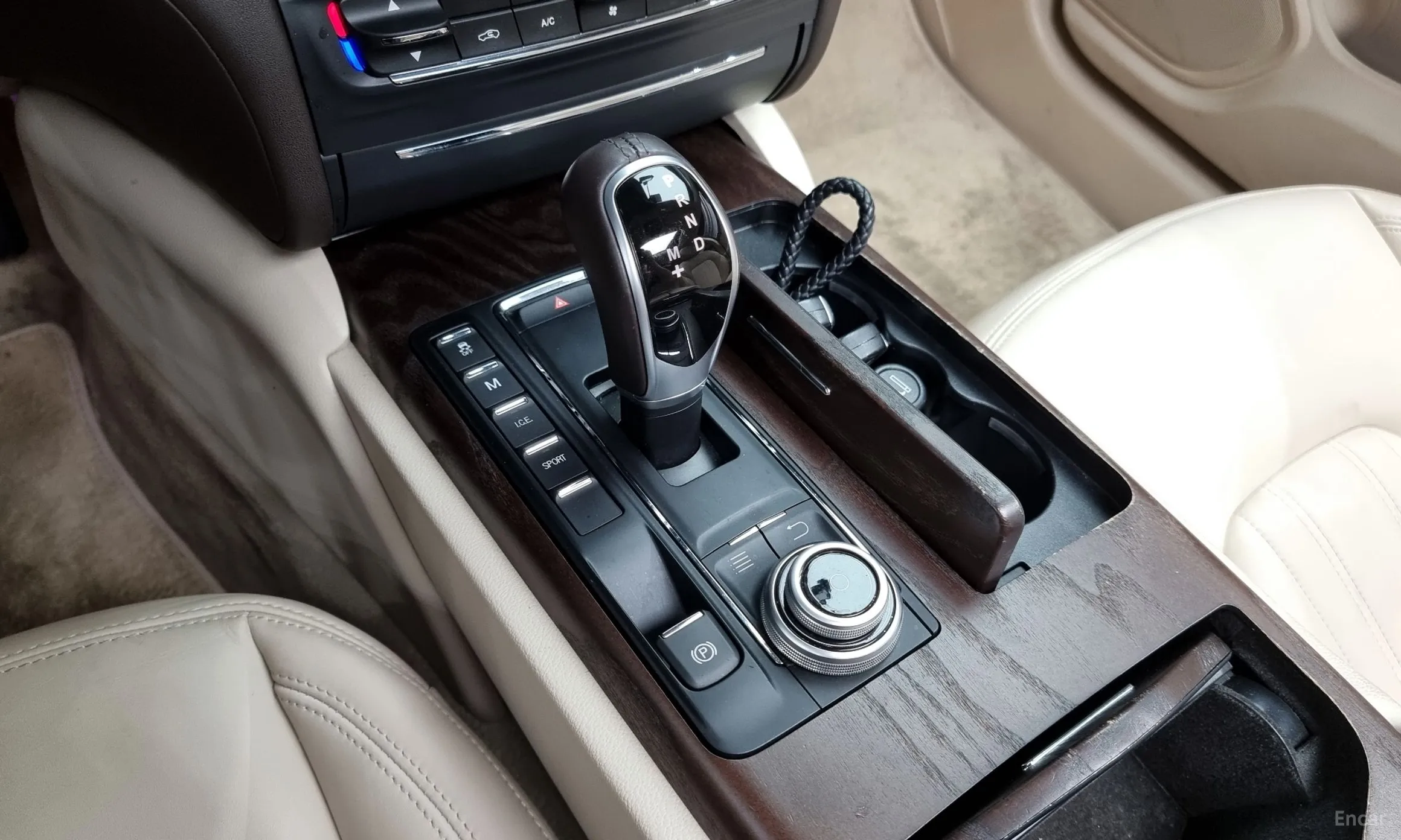 Maserati Ghibli превью 9