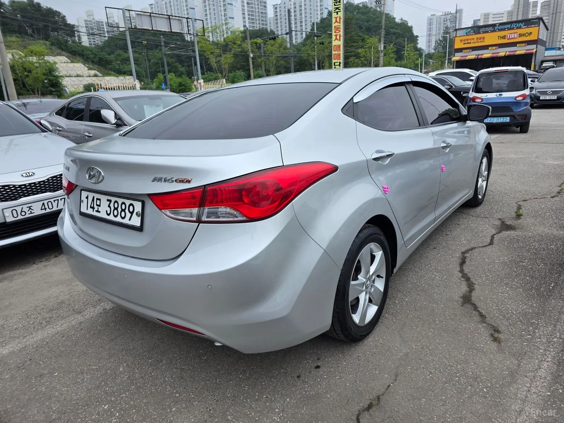 Hyundai Avante MD превью 3