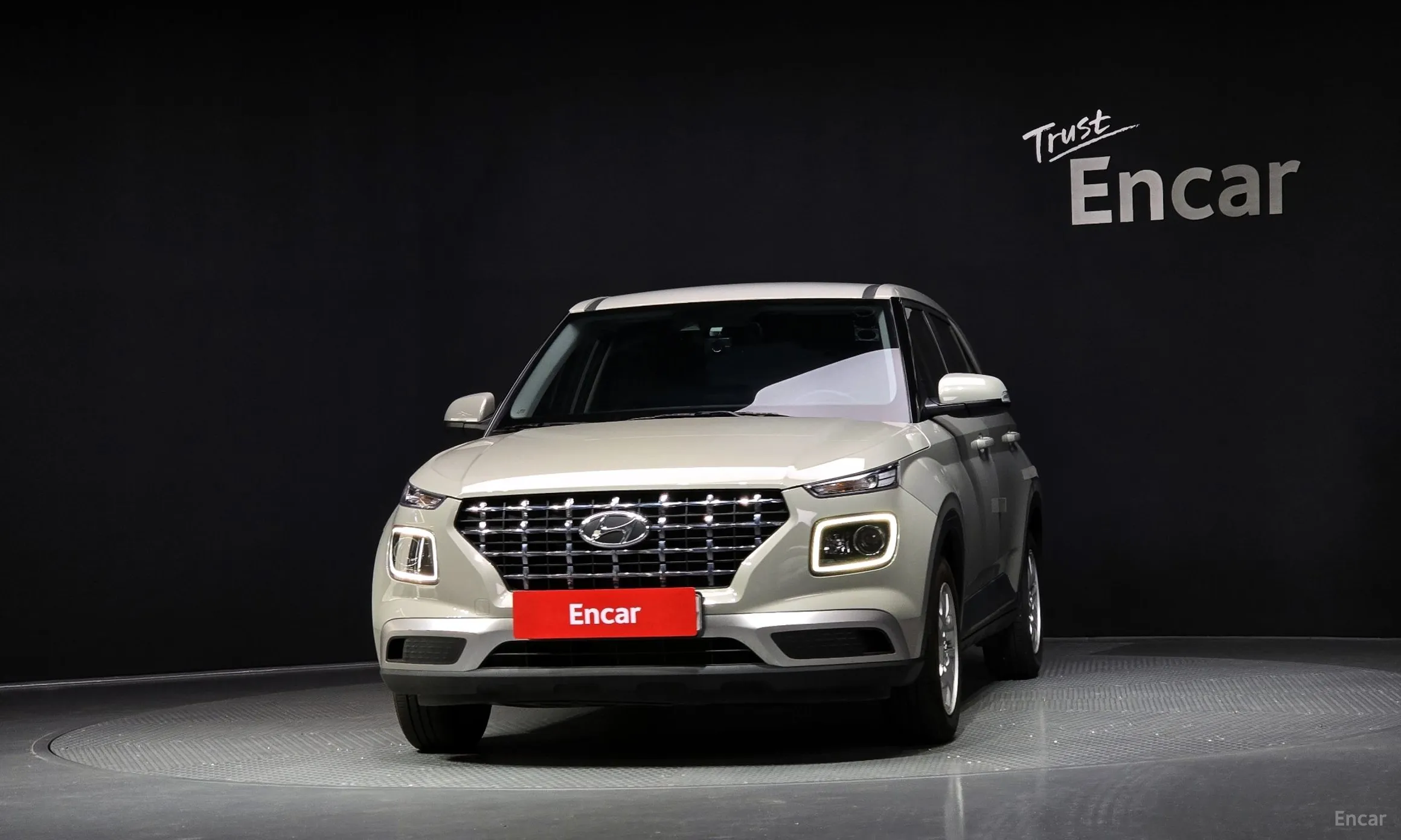 Hyundai Venue превью 2