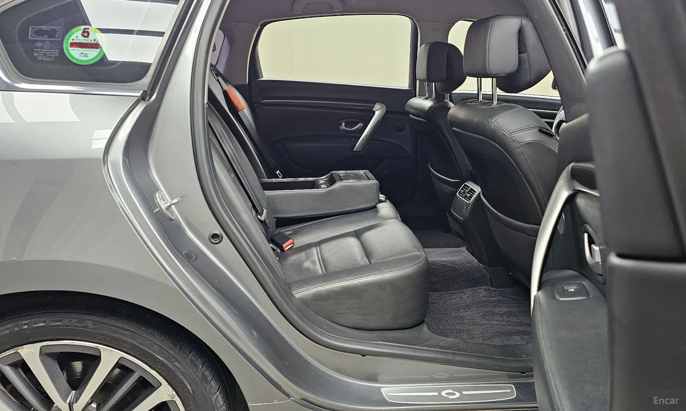Renault Korea (Samsung) SM7 превью 12