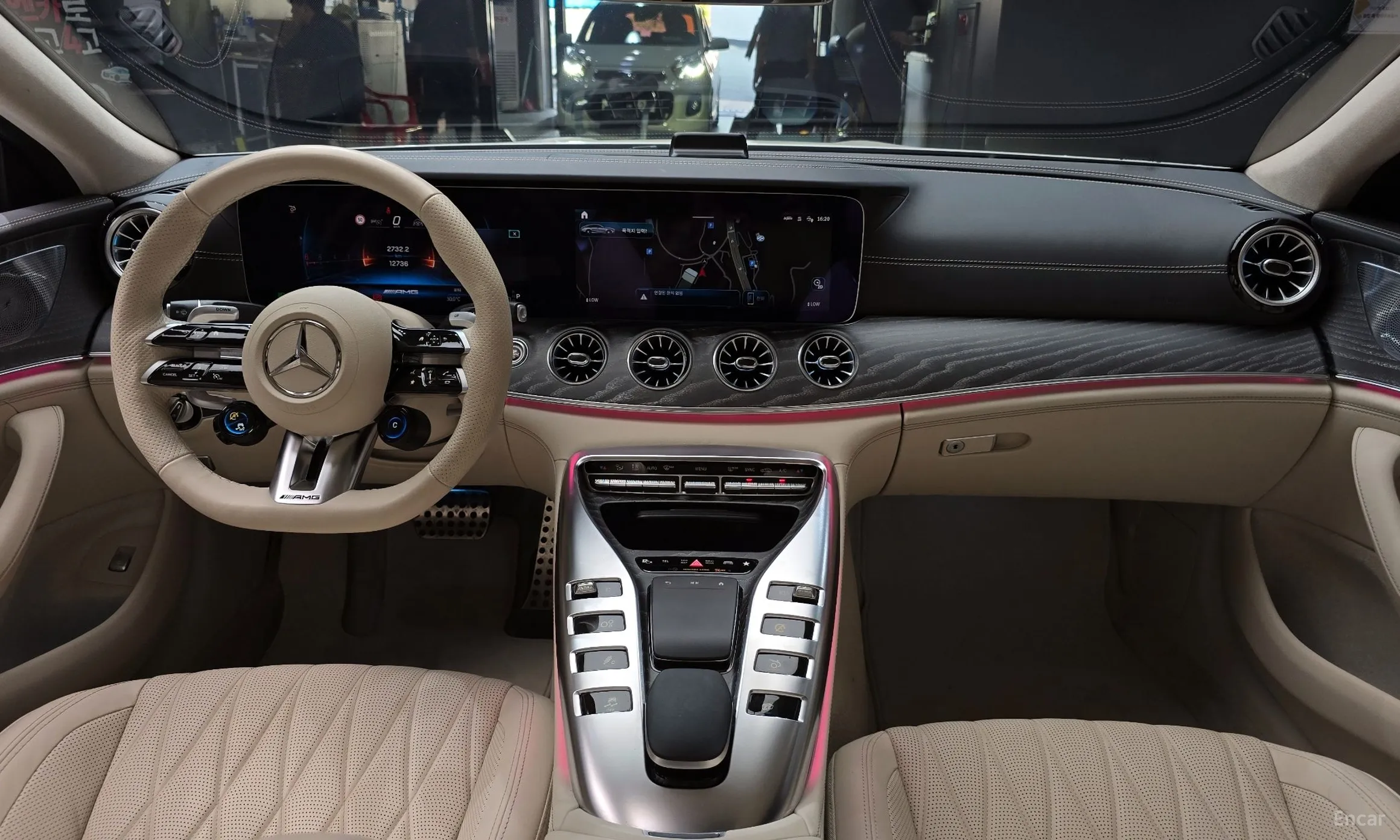 Mercedes Benz AMG GT превью 4