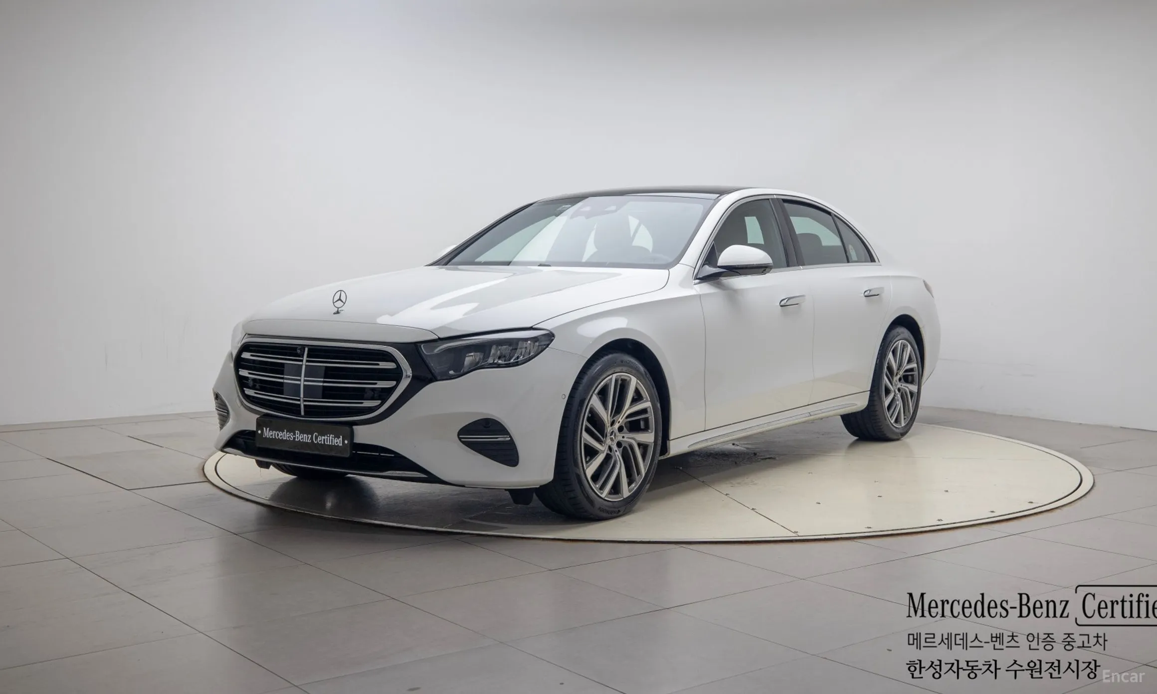 E-Class W214