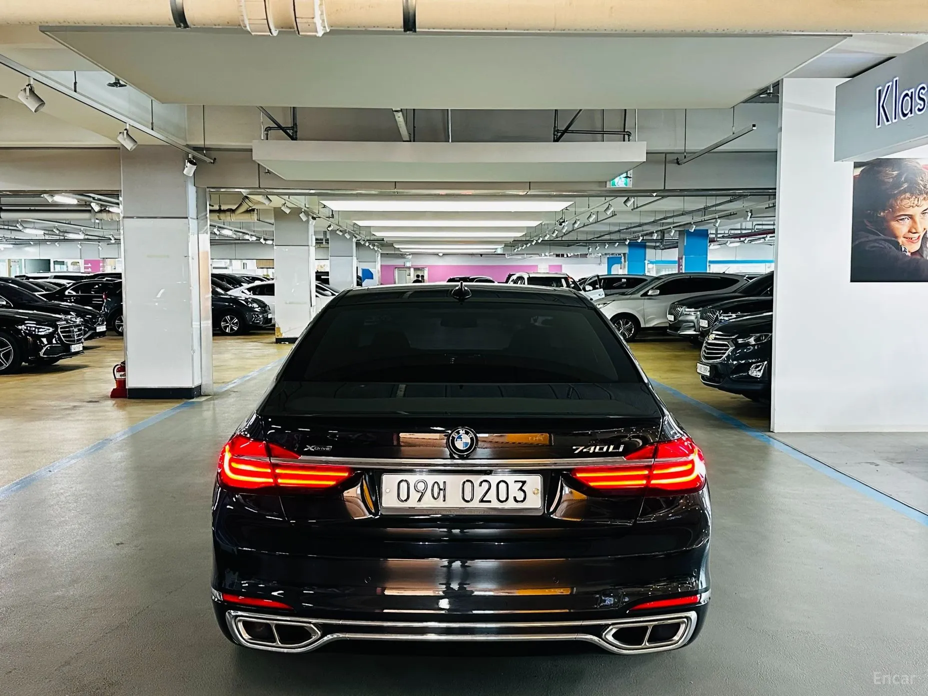 BMW 7 Series (G11) превью 3