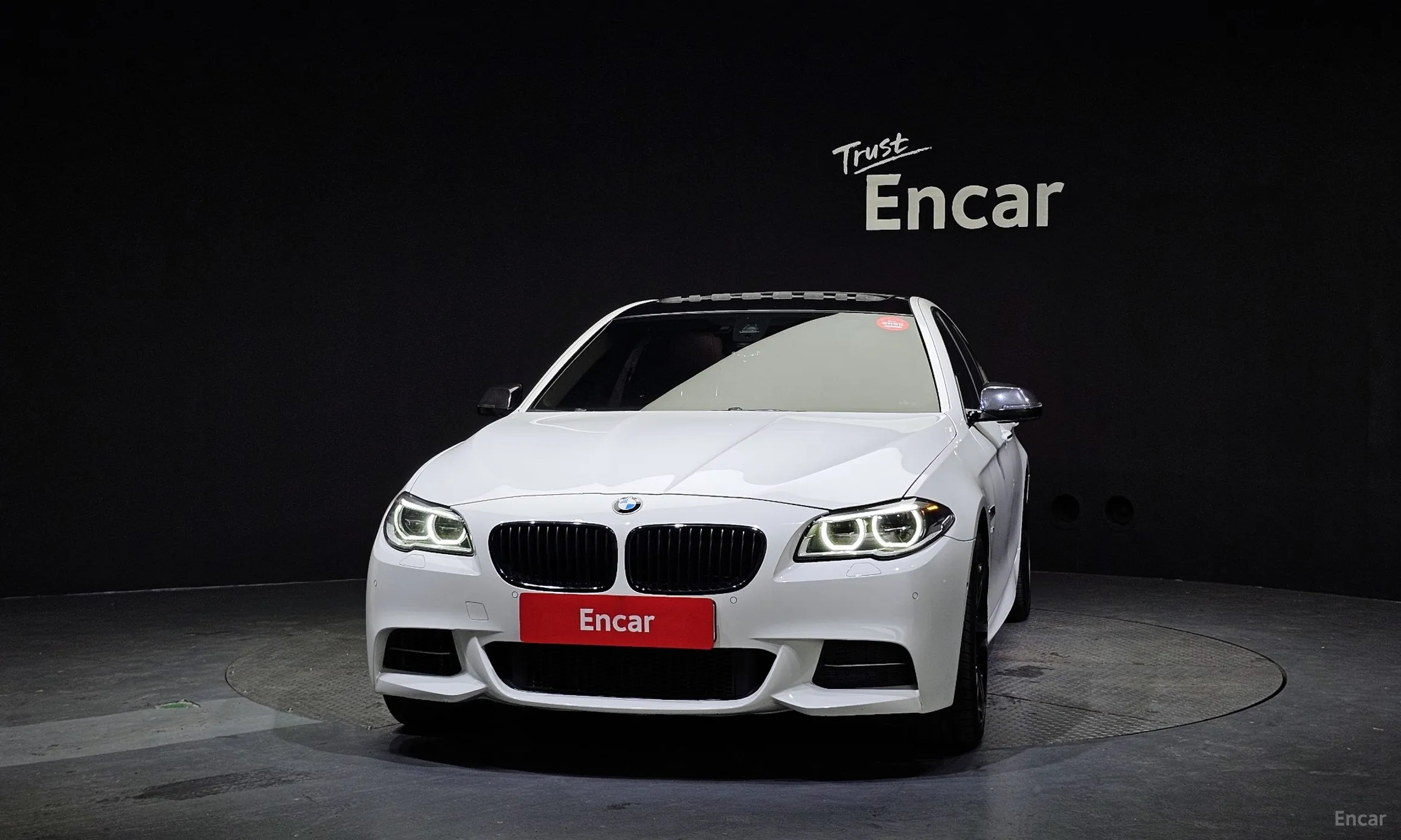 BMW 5 Series (F10) превью 2