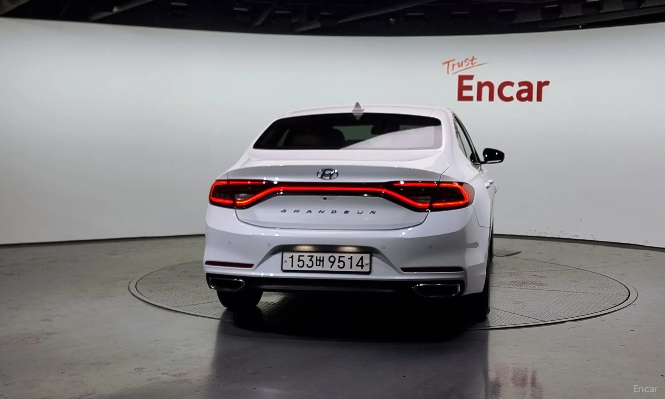 Hyundai Grandeur IG превью 3