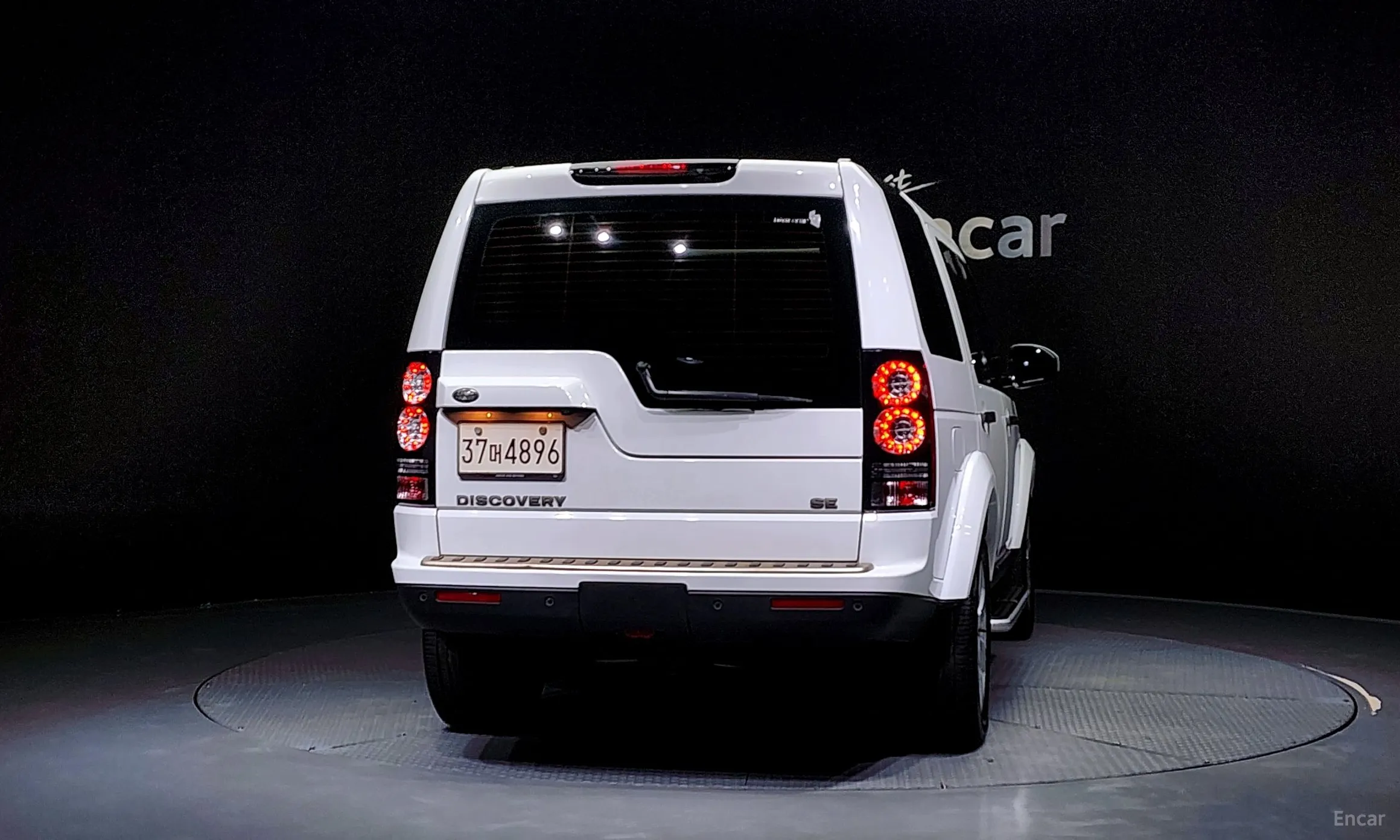 Land Rover Discovery 4 превью 3
