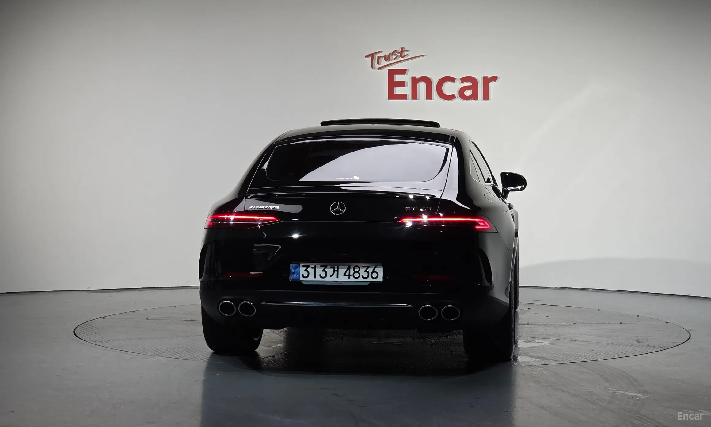 Mercedes Benz AMG GT превью 3