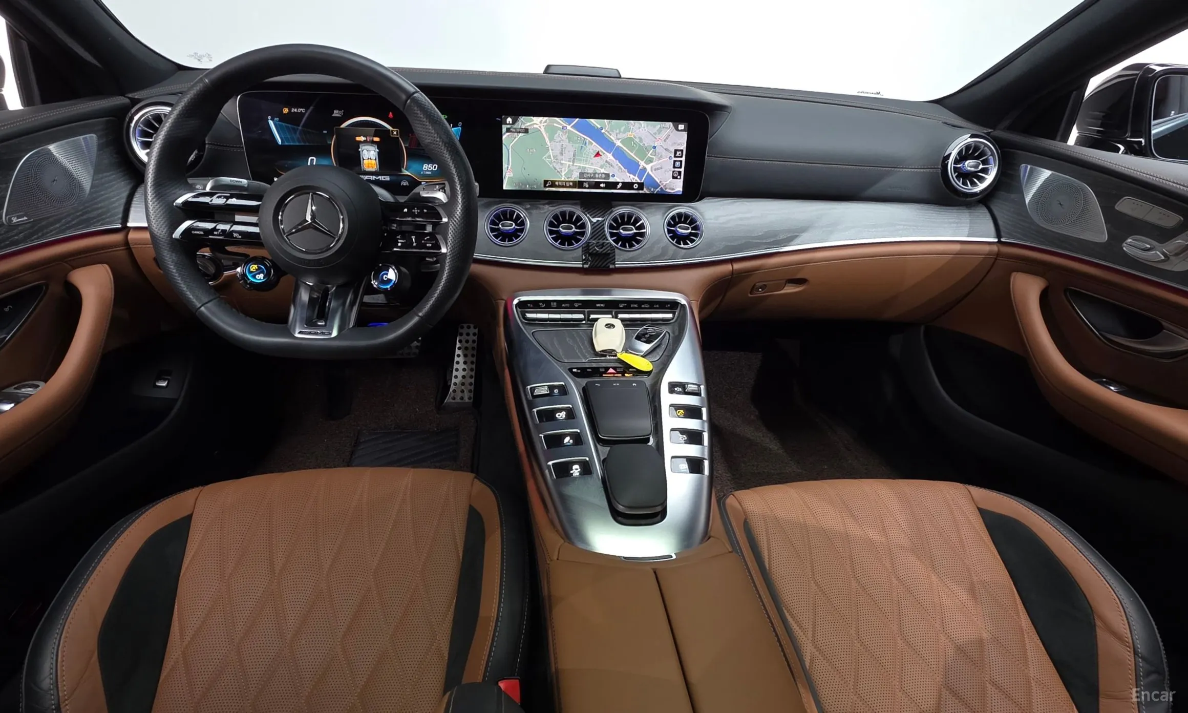 Mercedes Benz AMG GT превью 4