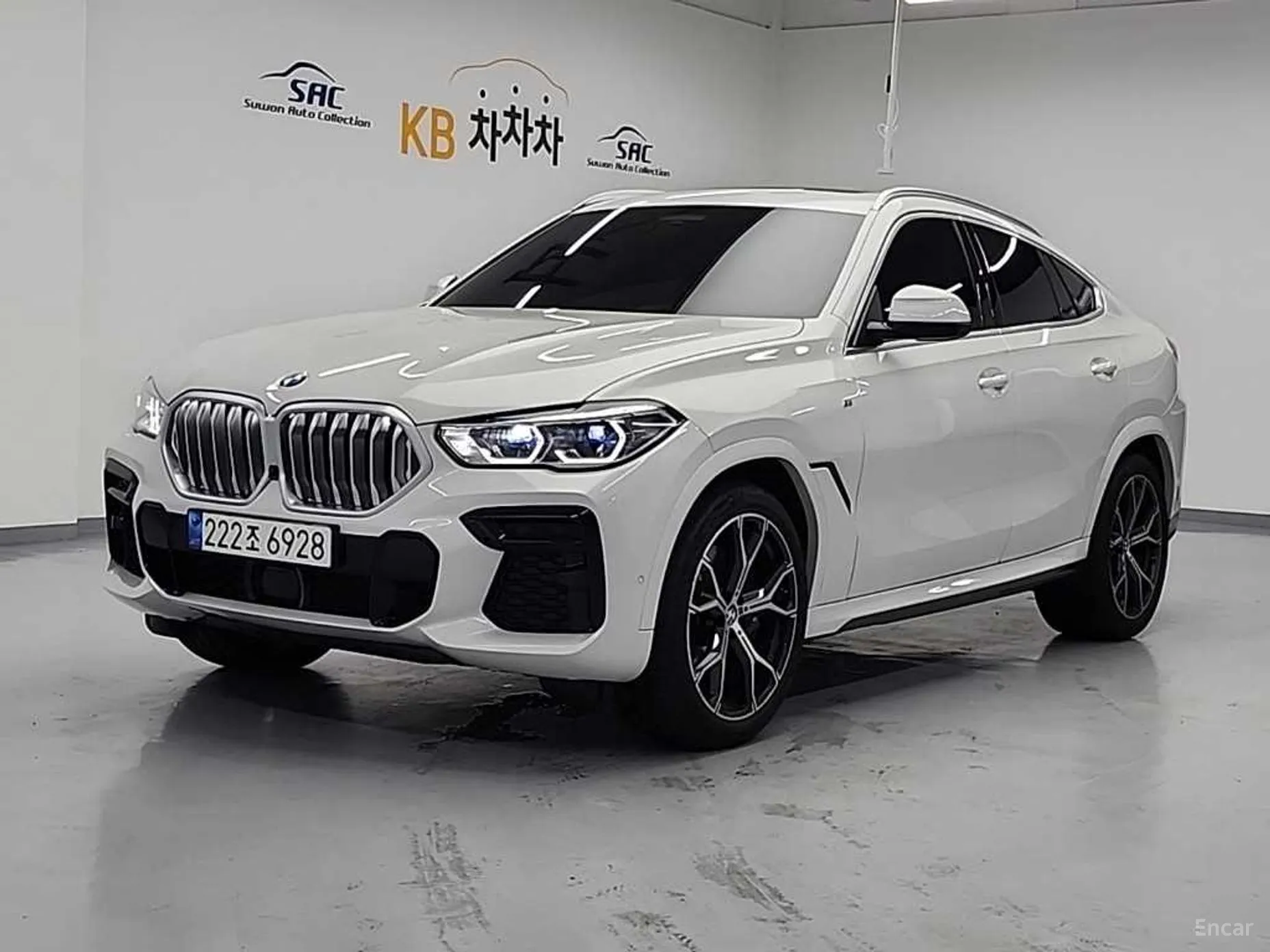BMW X6 (G06)