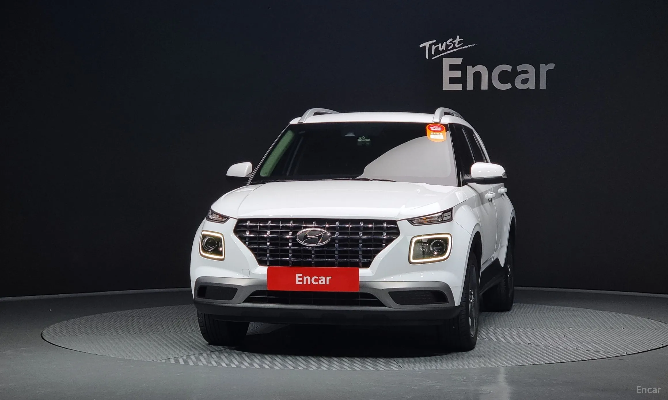 Hyundai Venue превью 2