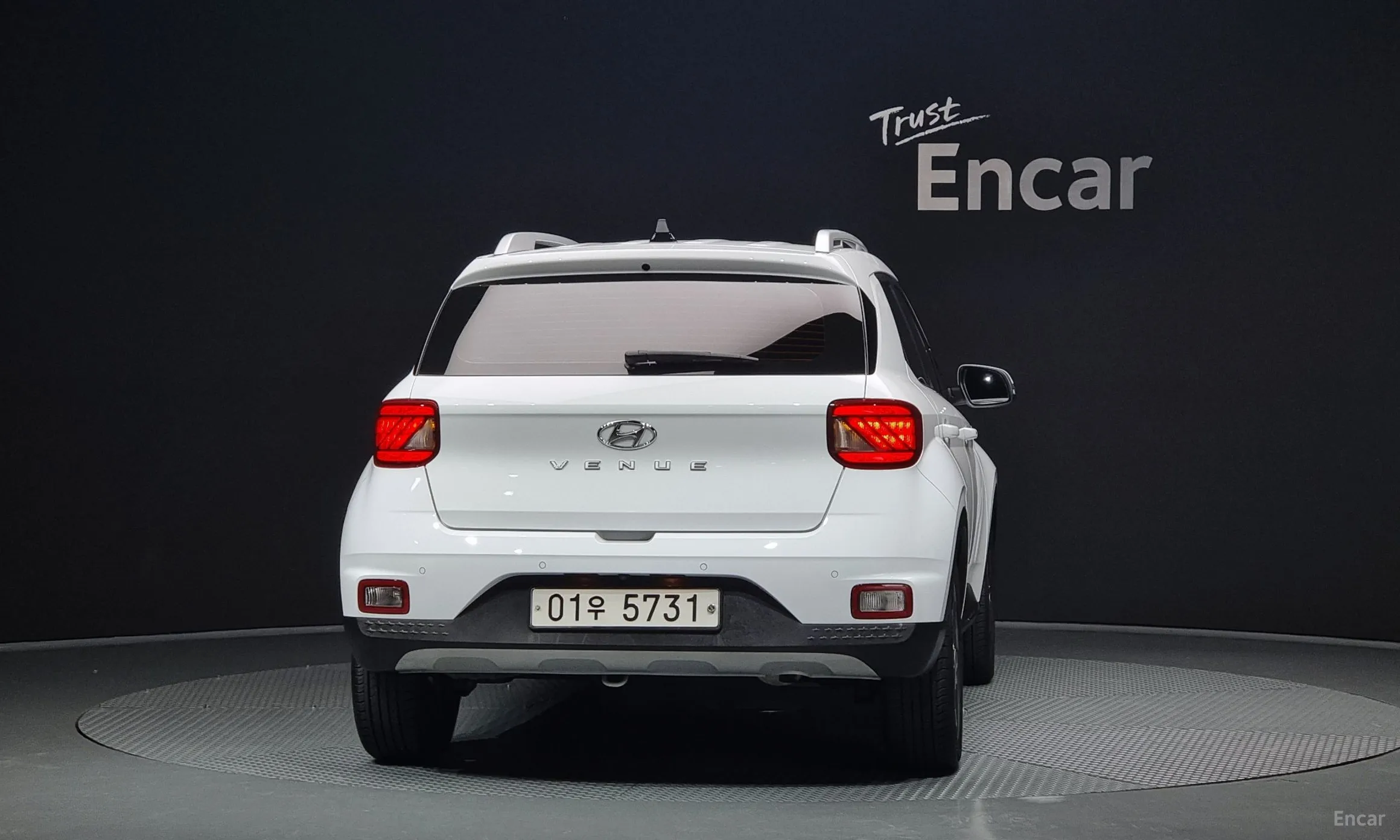 Hyundai Venue превью 3