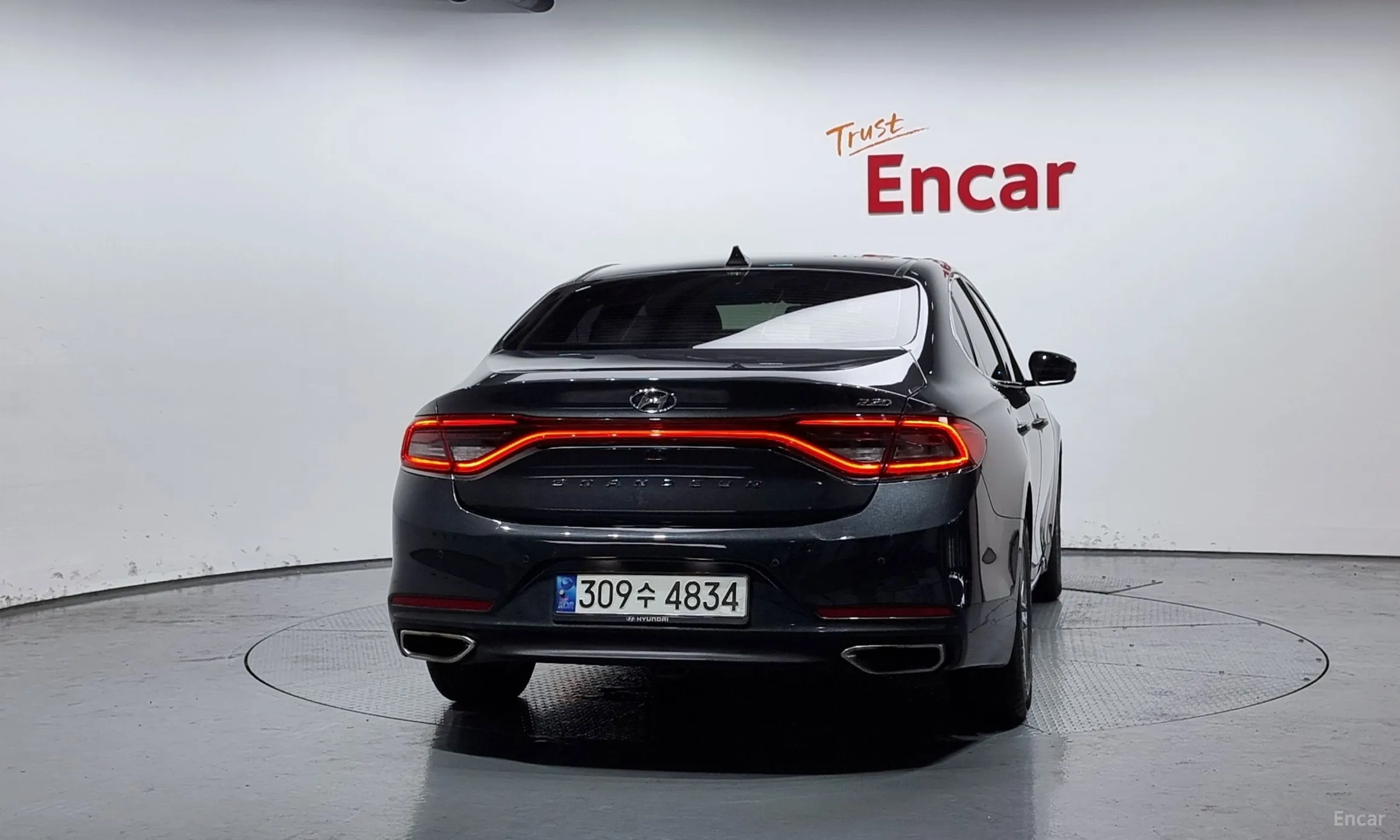 Hyundai Grandeur IG превью 3