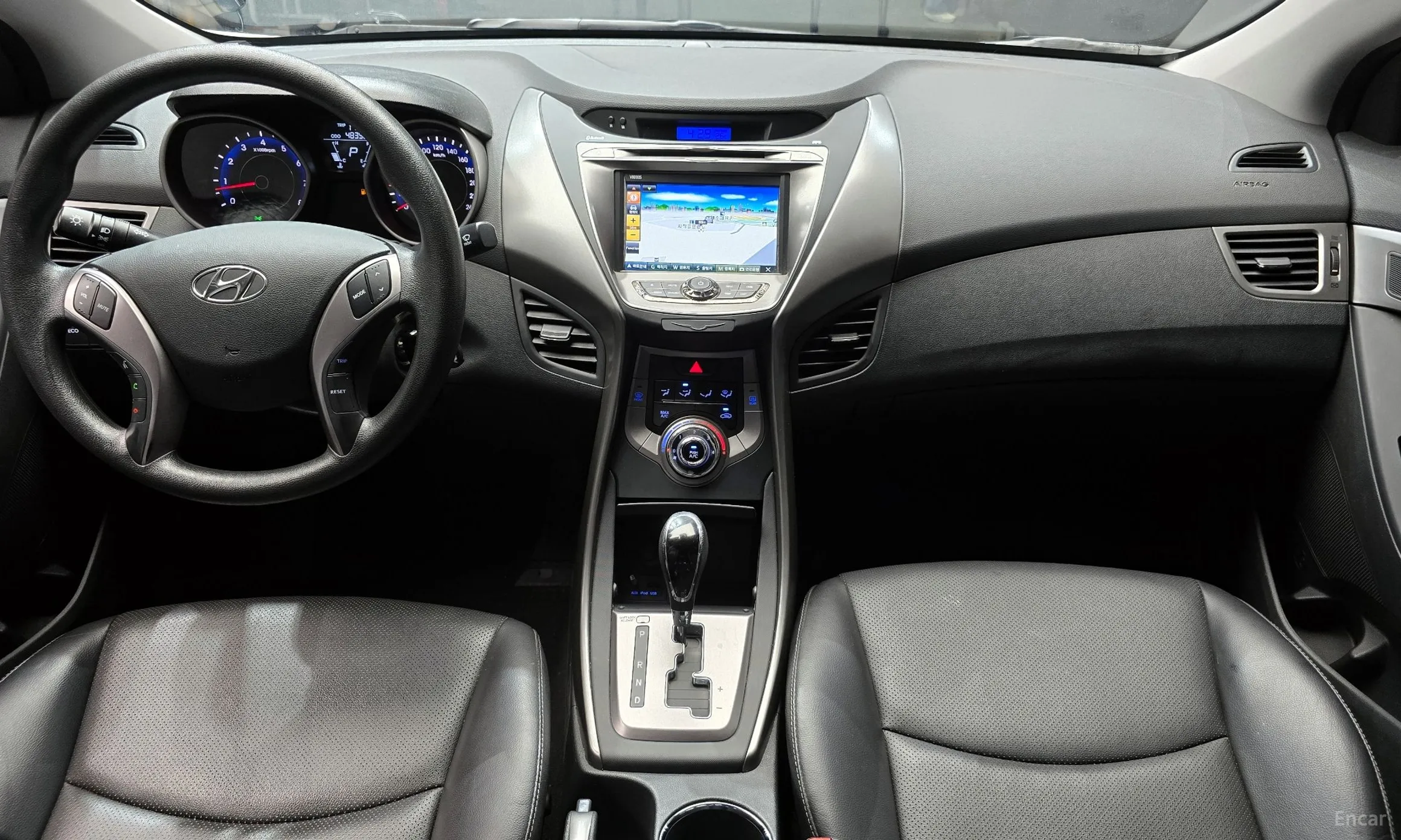 Hyundai Avante MD превью 4