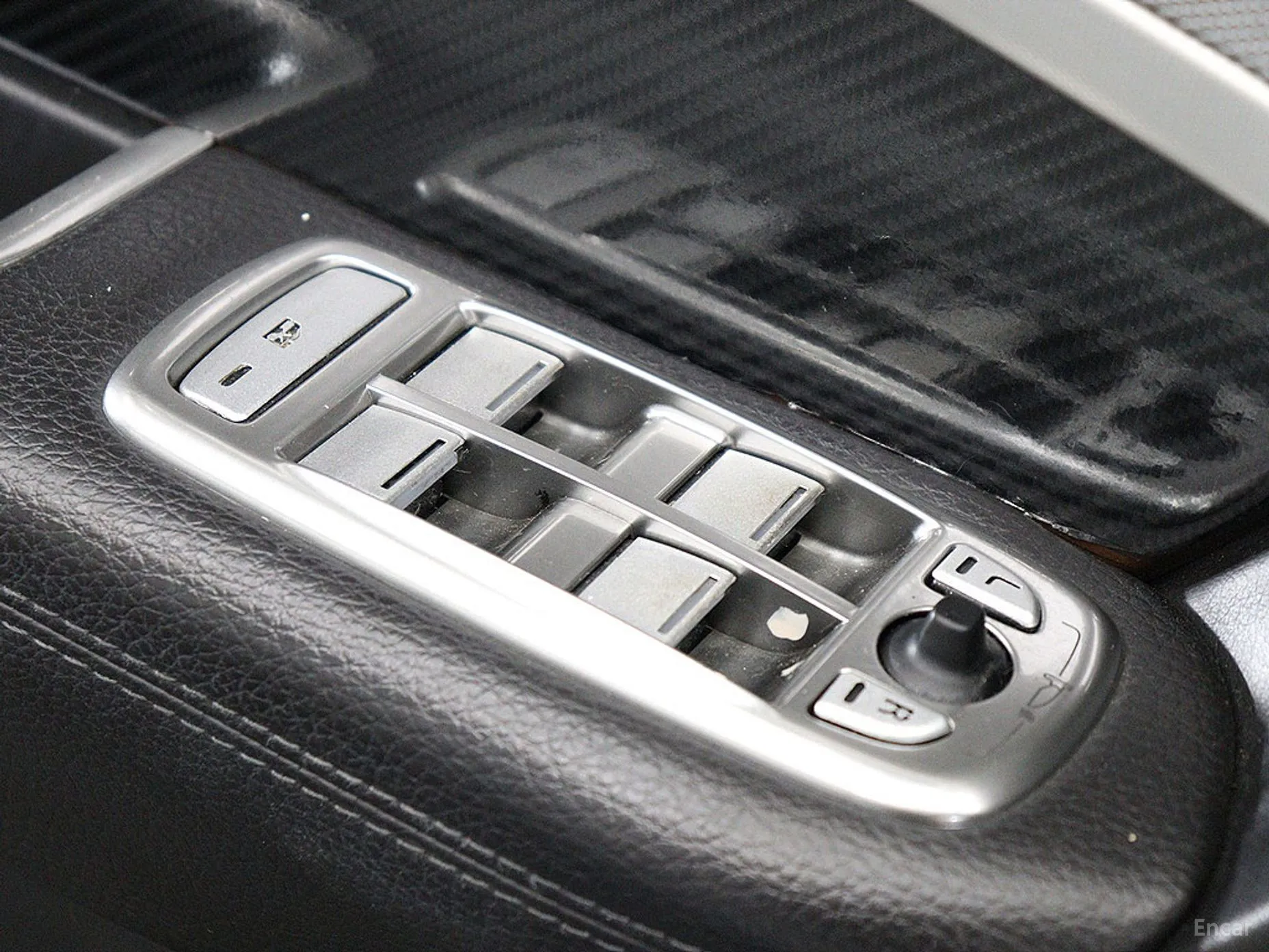 Jaguar New XF превью 13