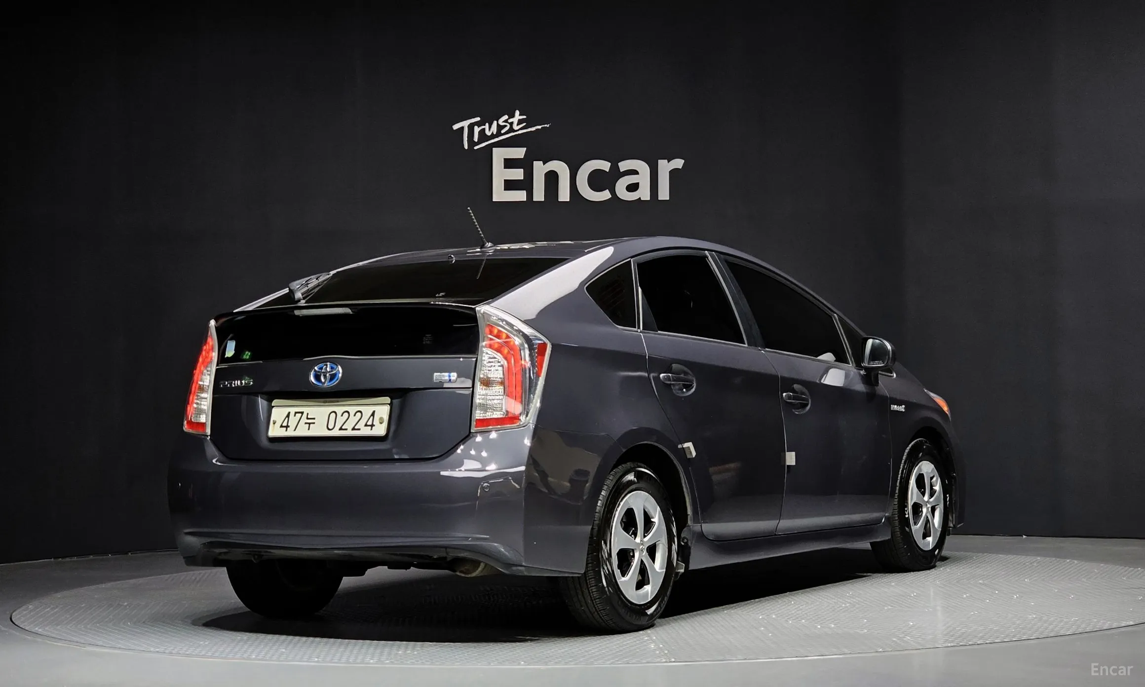 Toyota Toyota Prius превью 2