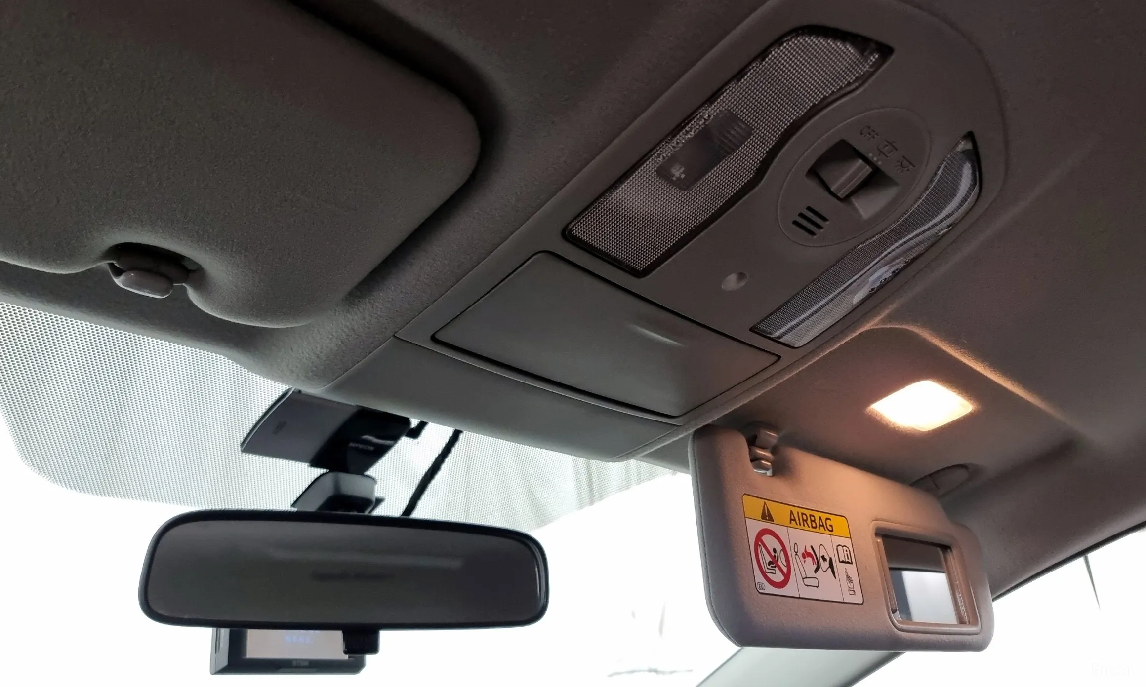 Toyota Toyota Prius превью 18