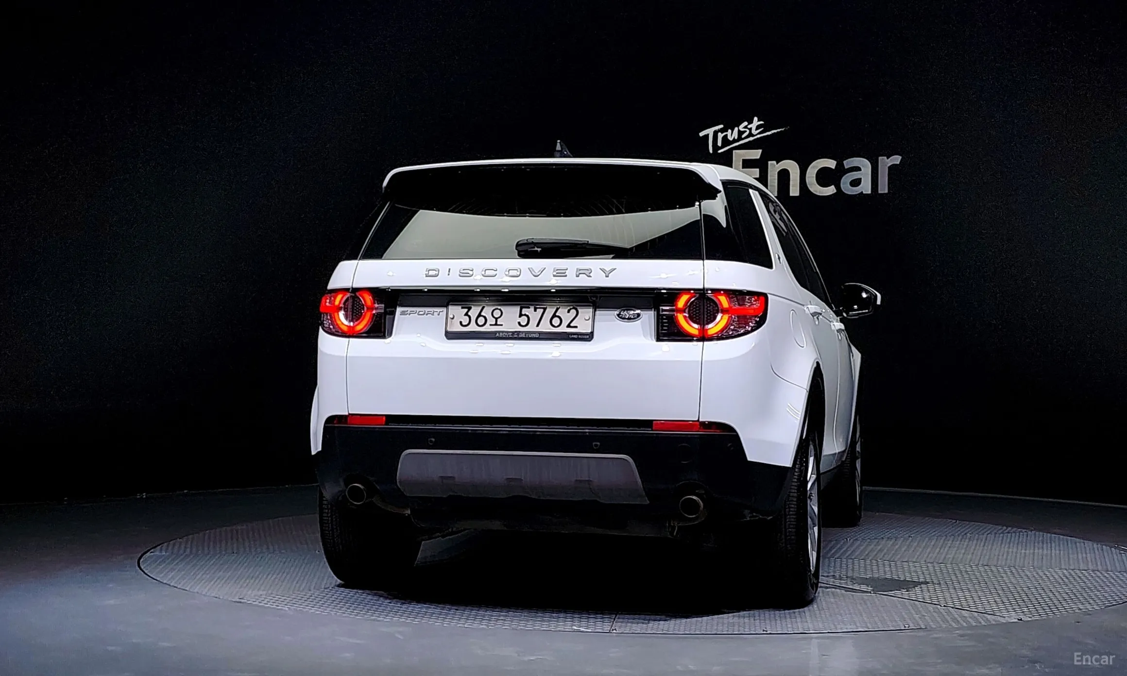 Land Rover Discovery Sports превью 3
