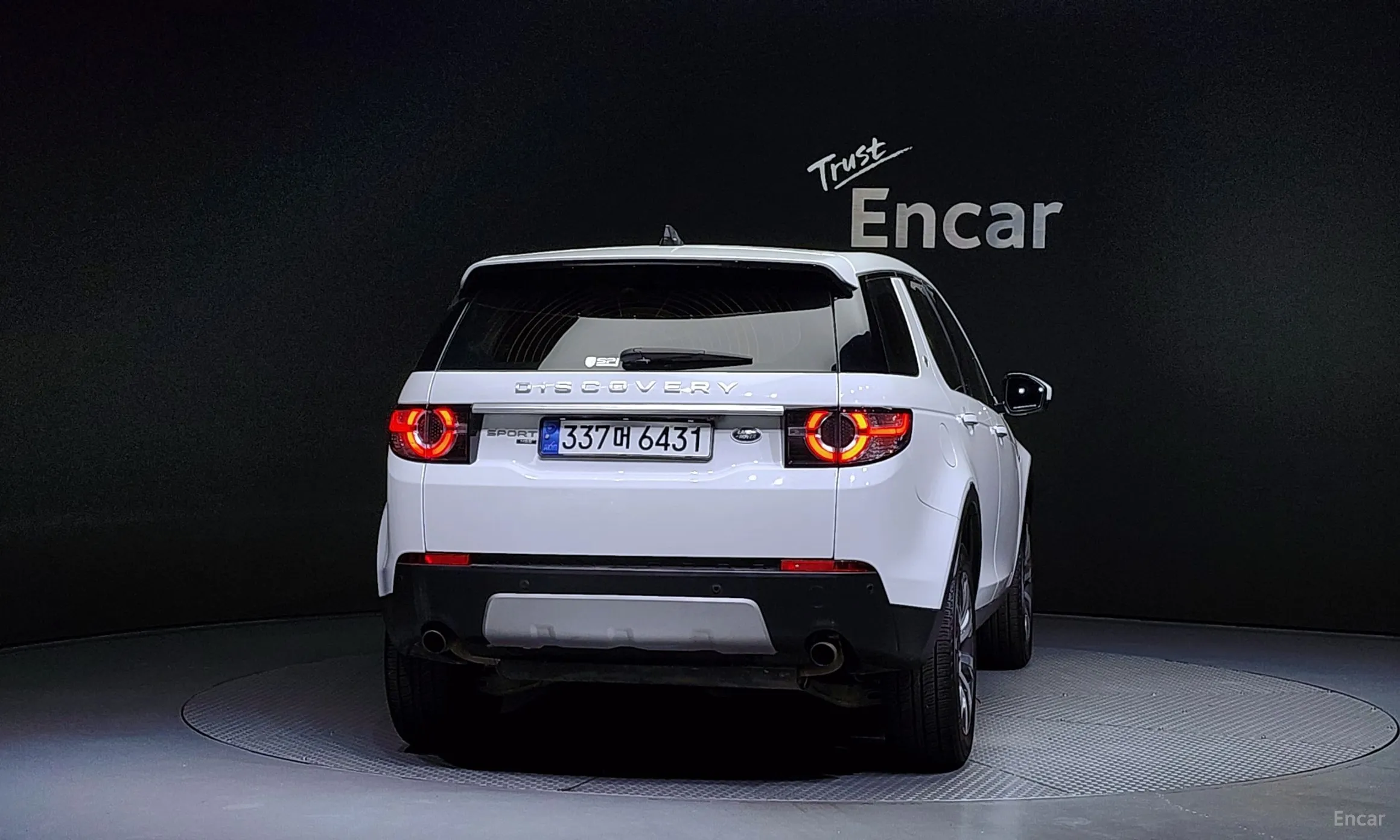 Land Rover Discovery Sports превью 3