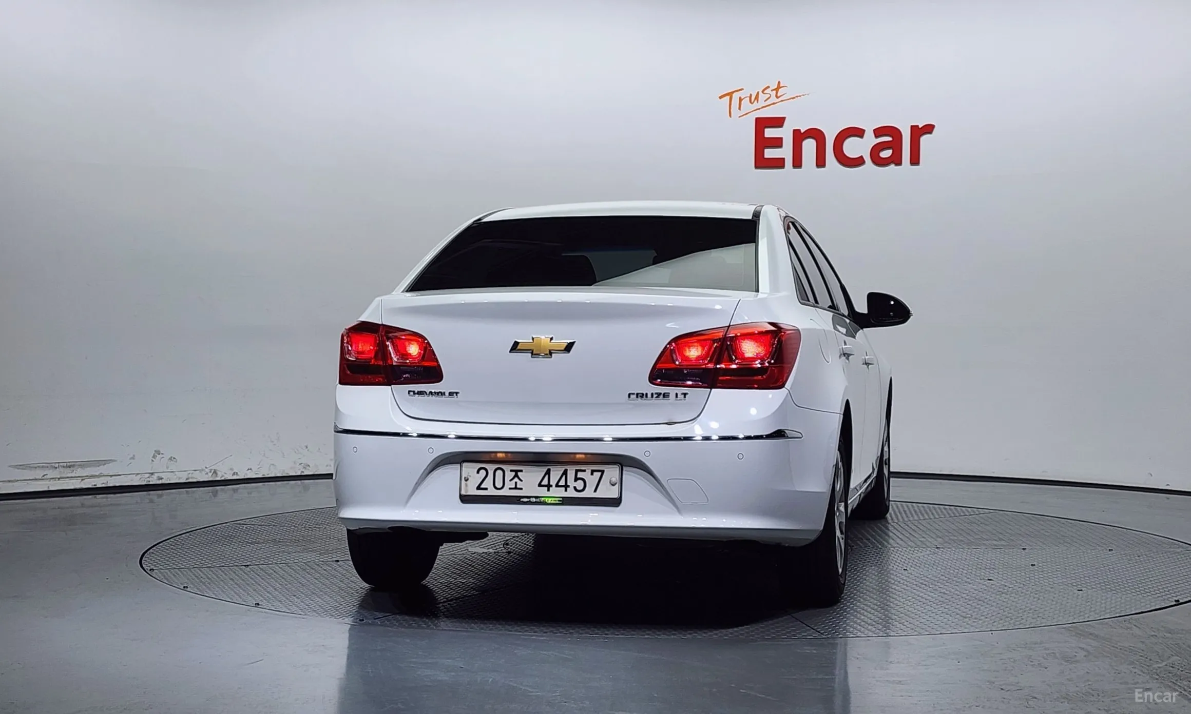 Chevrolet (GM Daewoo) Cruze превью 3