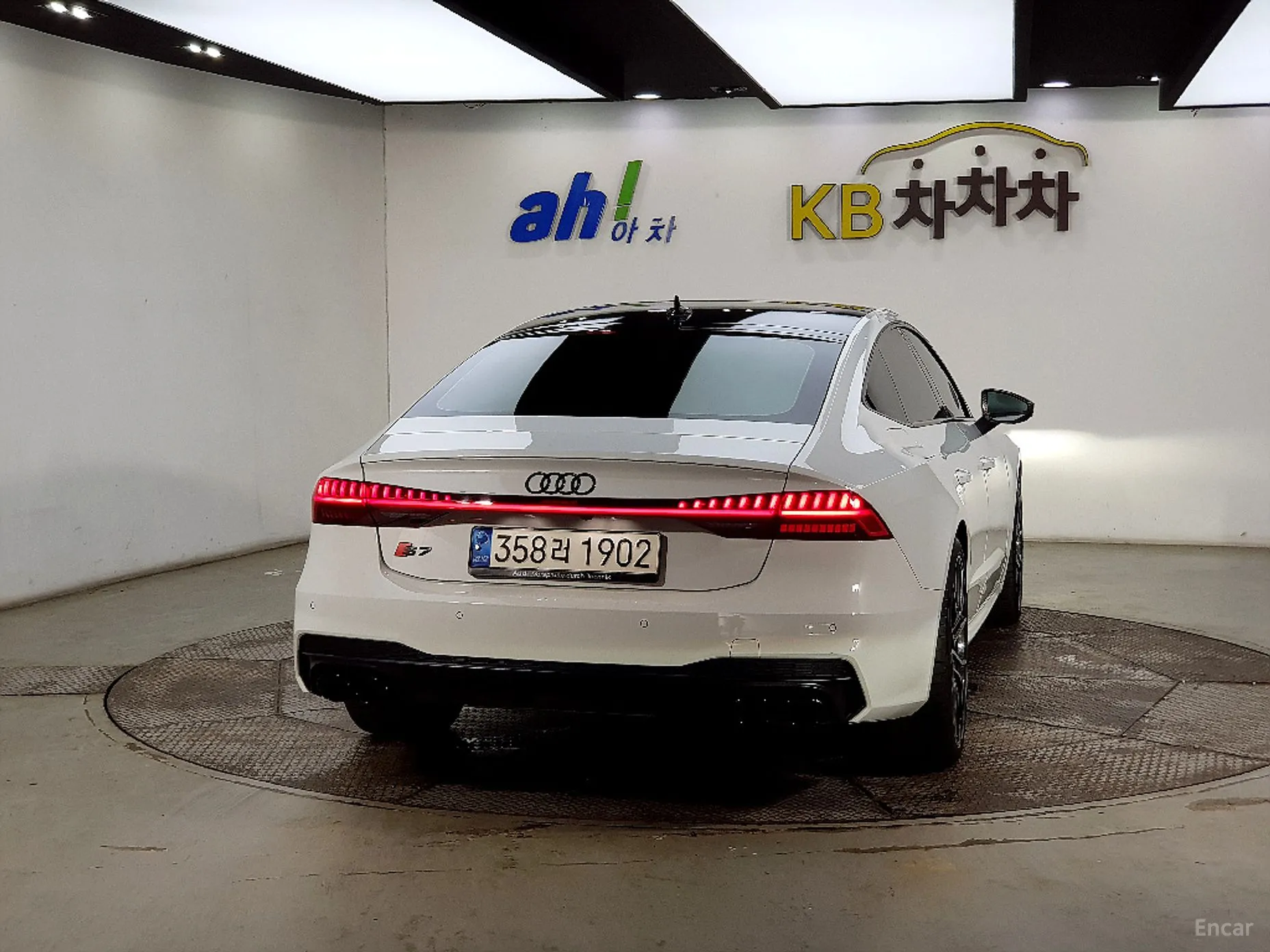 Audi S7 (4K) превью 3