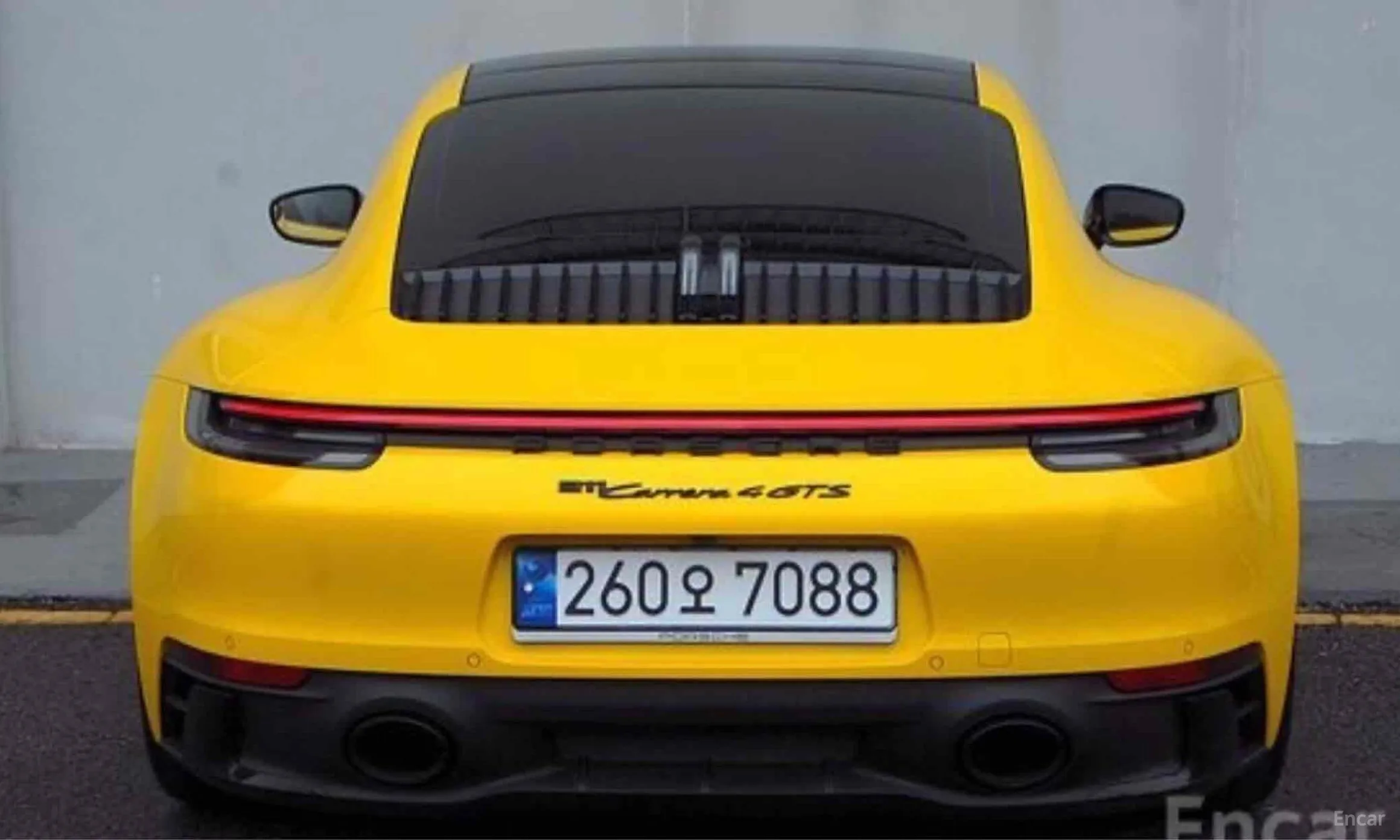 Porsche 911 (992) превью 3