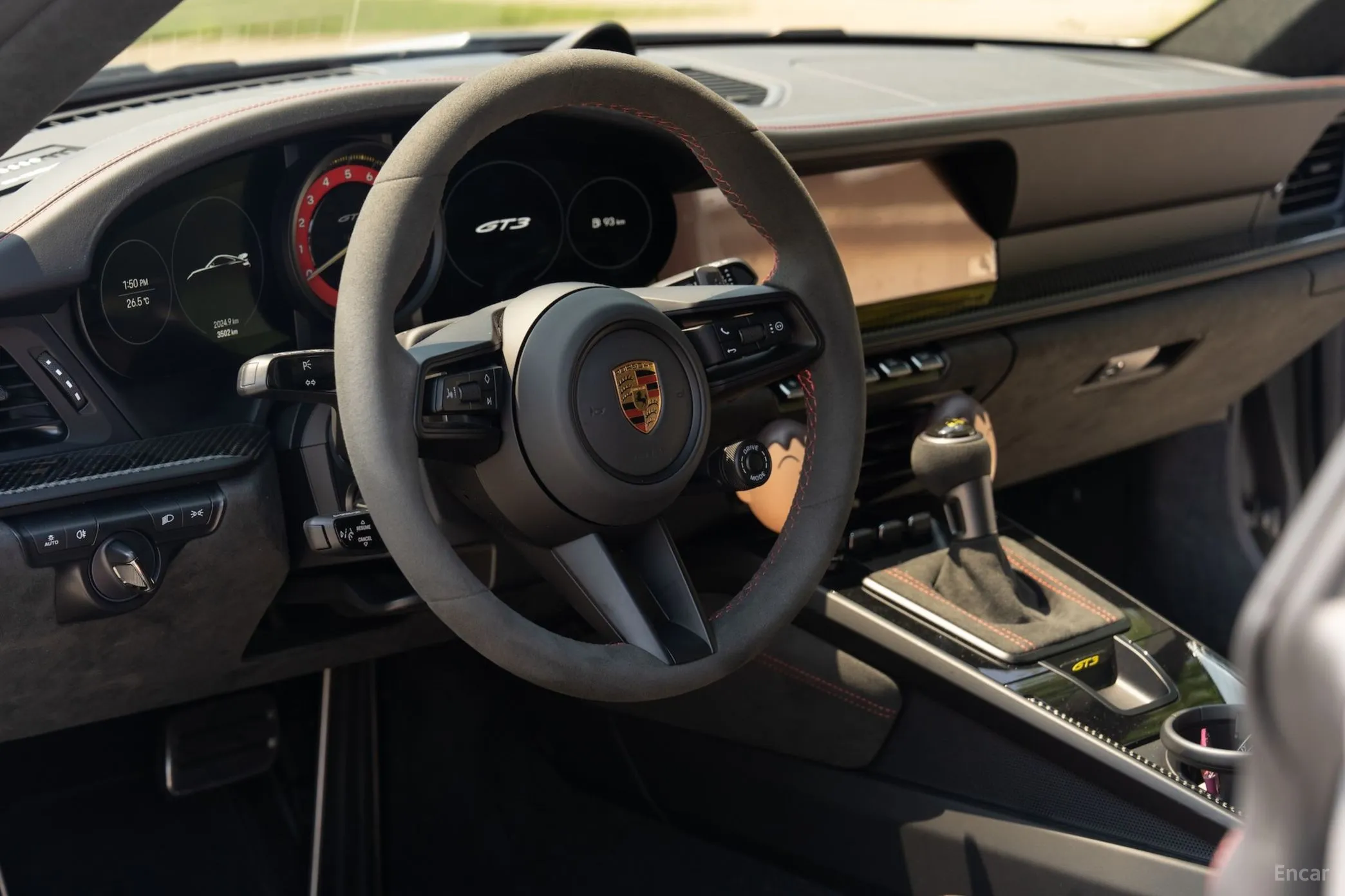 Porsche 911 (992) превью 4