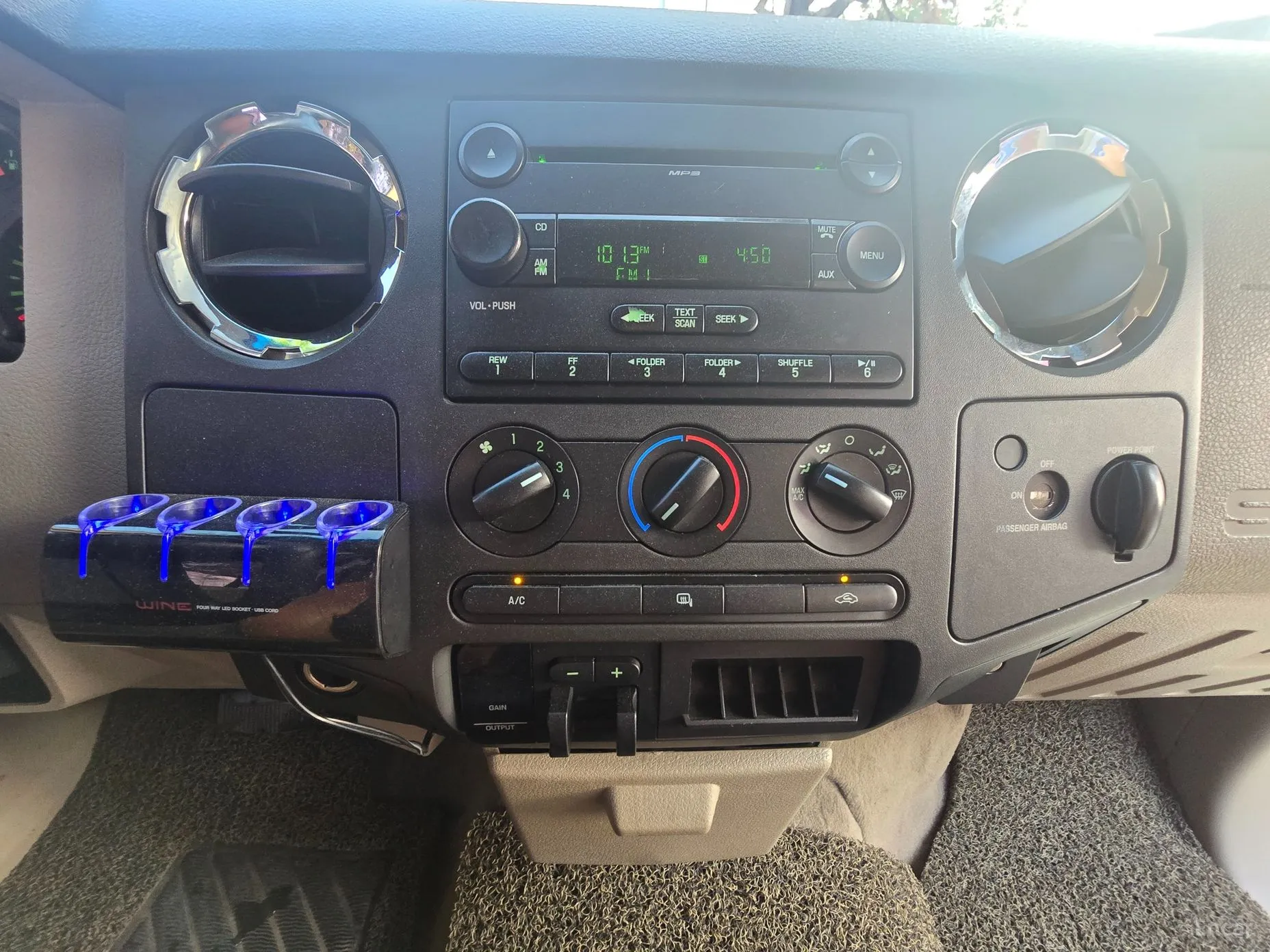 Ford F250 превью 14