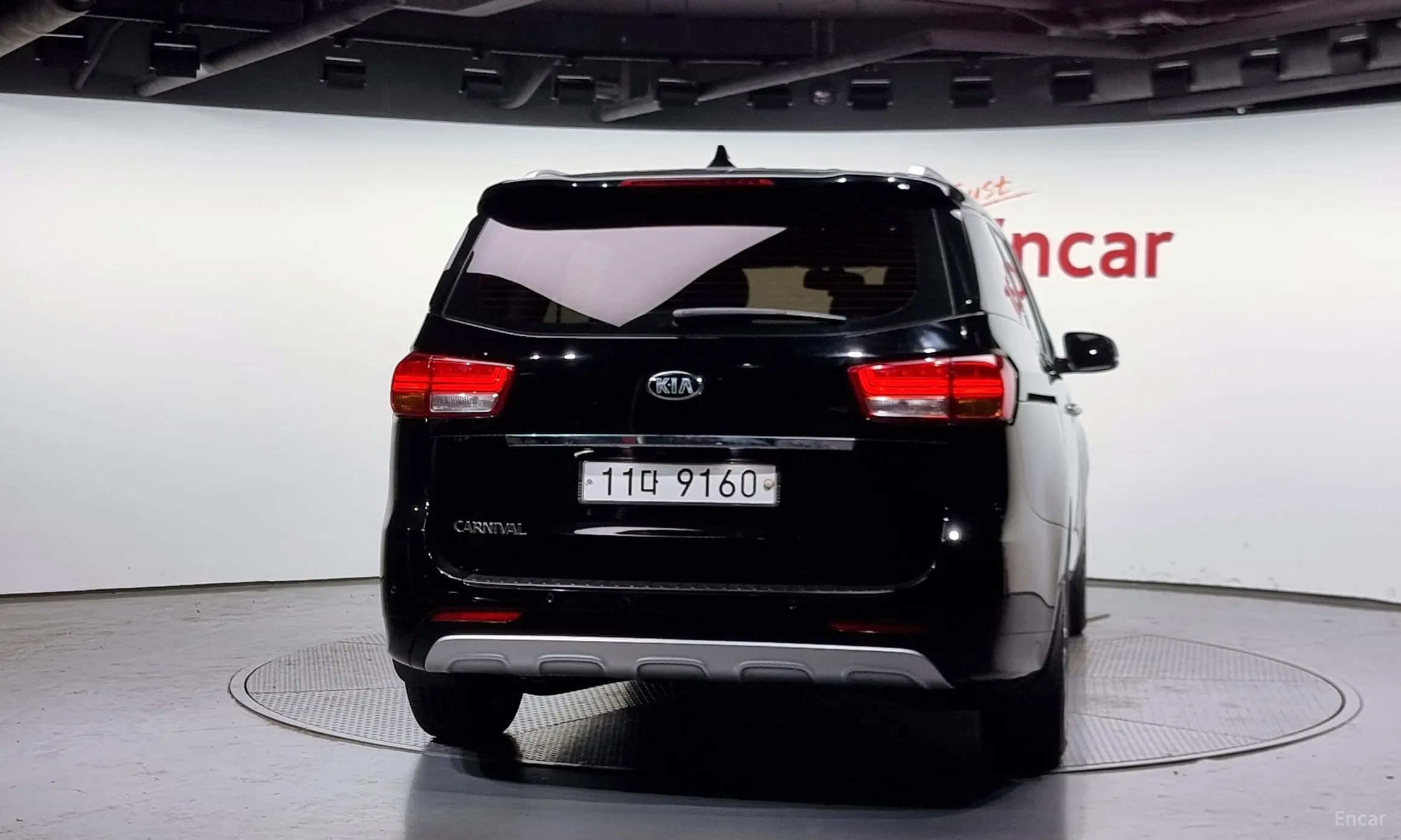 Kia Carnival превью 3