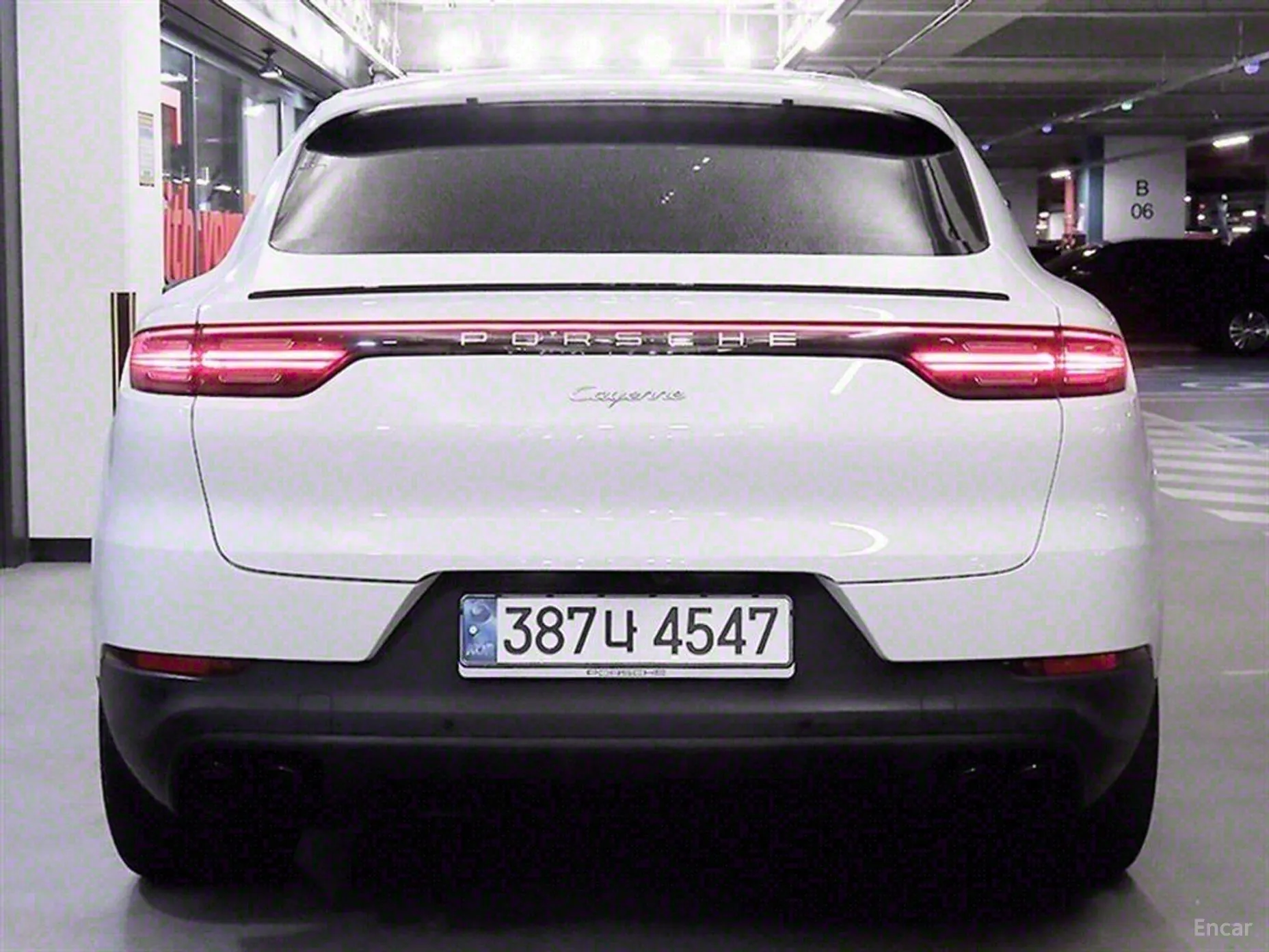 Porsche Cayenne (PO536) превью 3