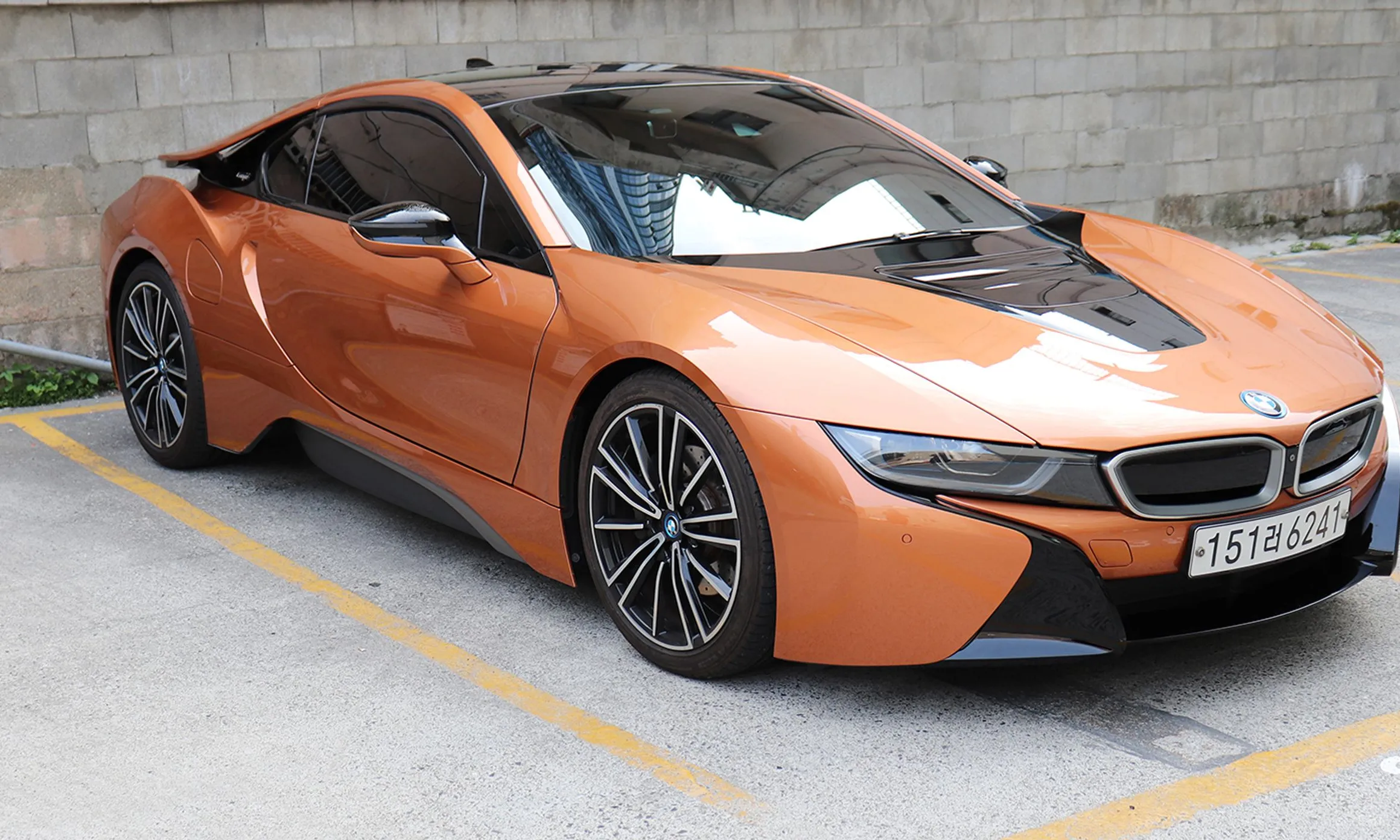 BMW i8