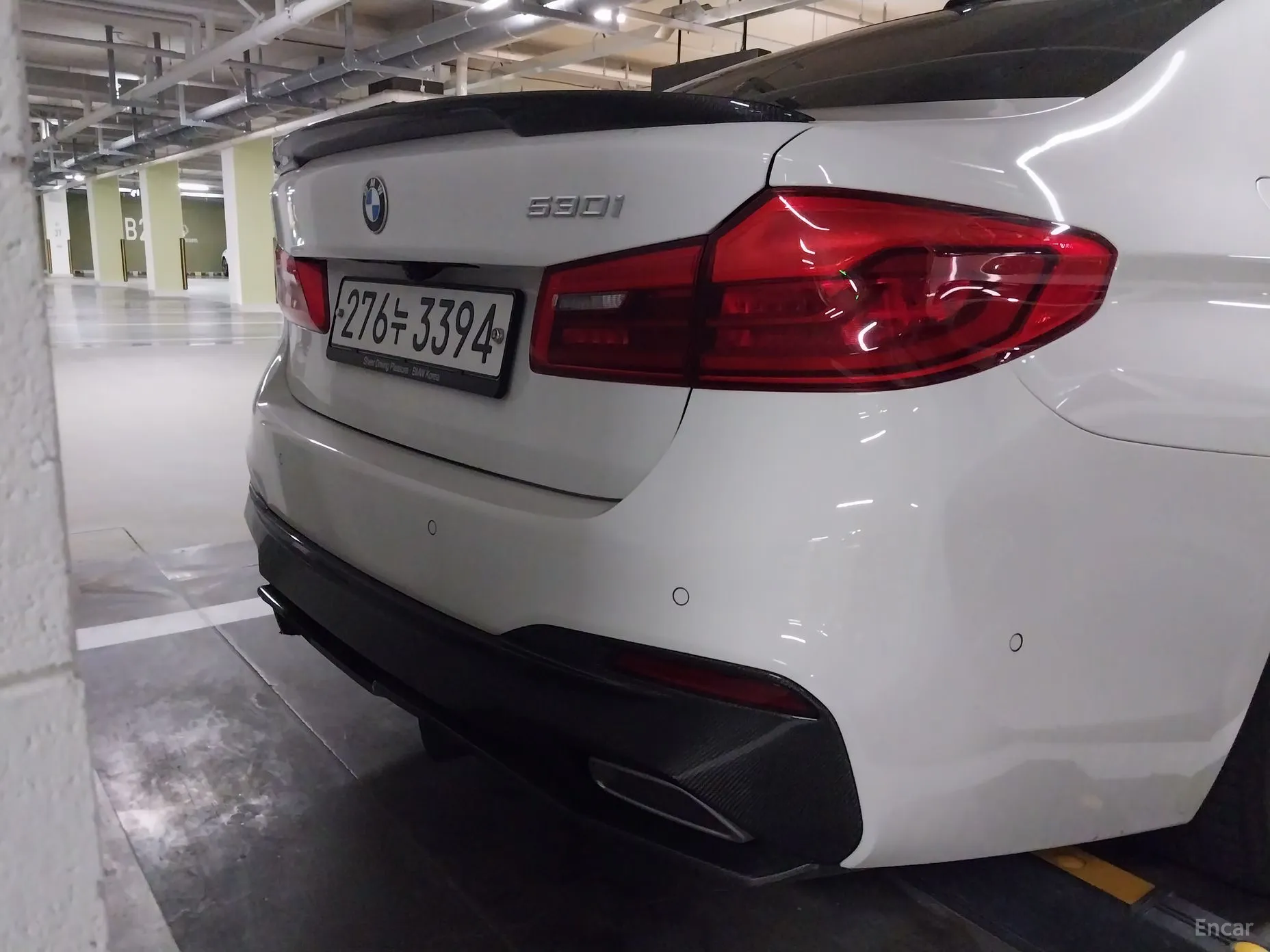 BMW 5 Series (G30) превью 3