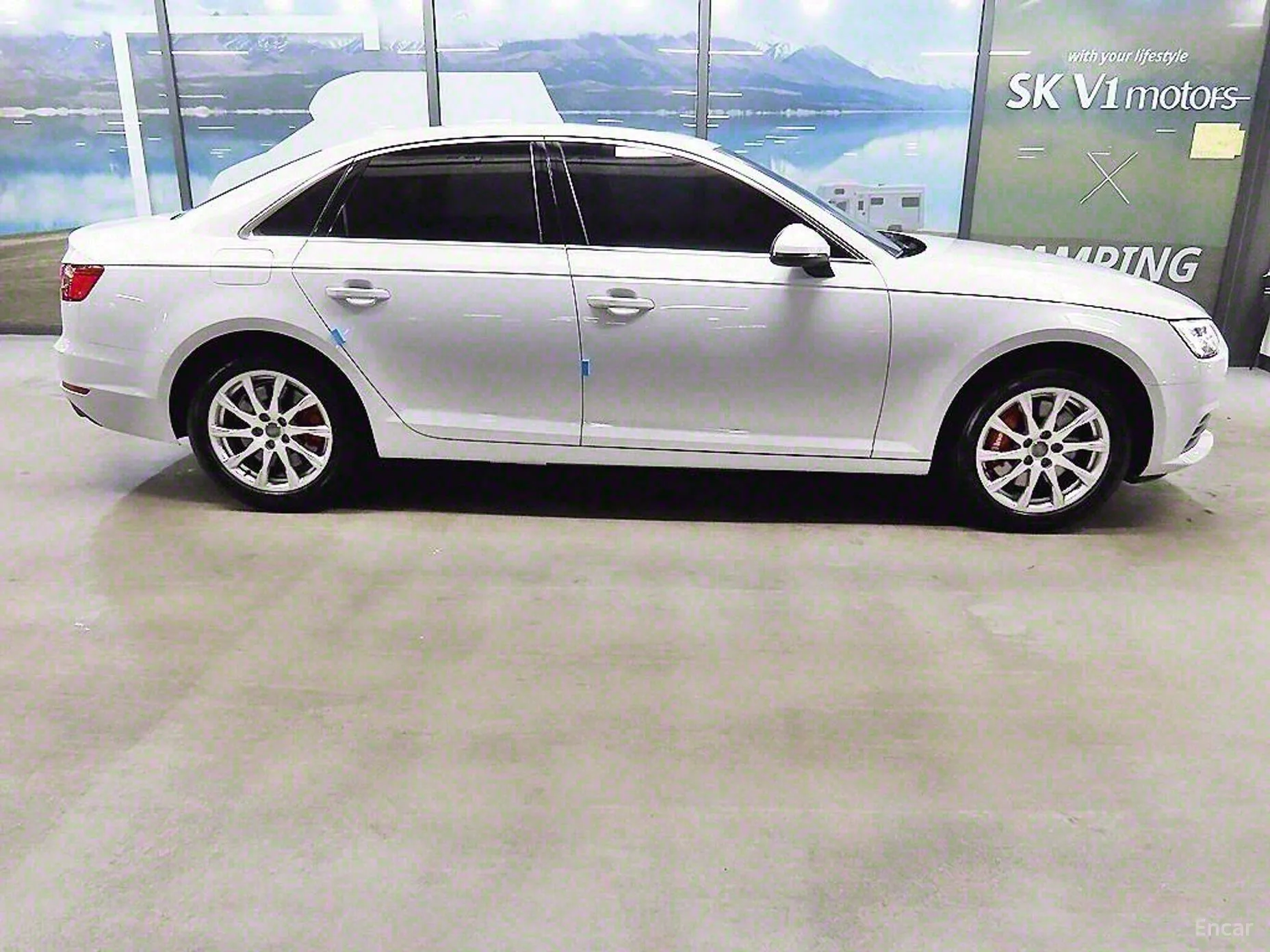 Audi A4 (B9)