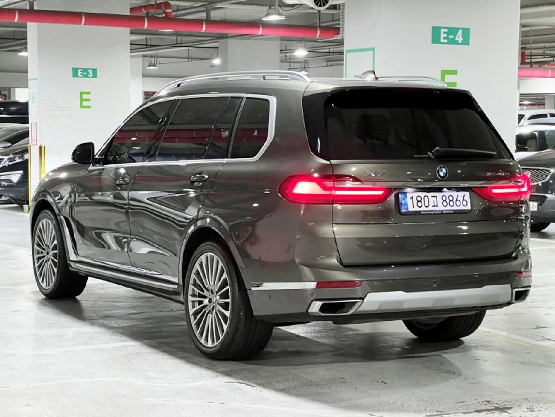 BMW X7 (G07) превью 3