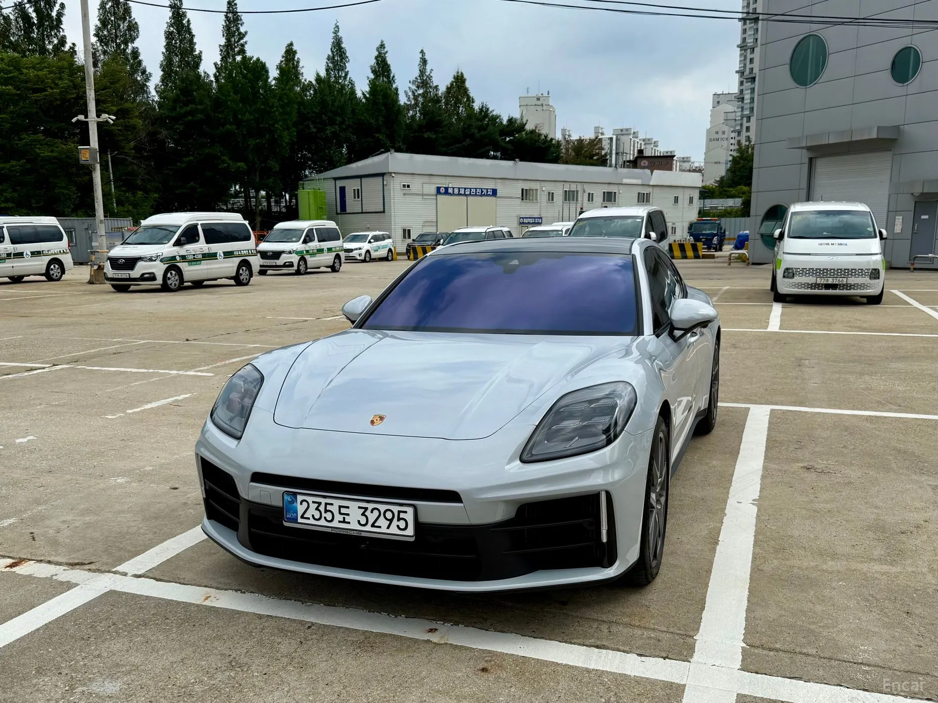 Porsche Panamera (972)