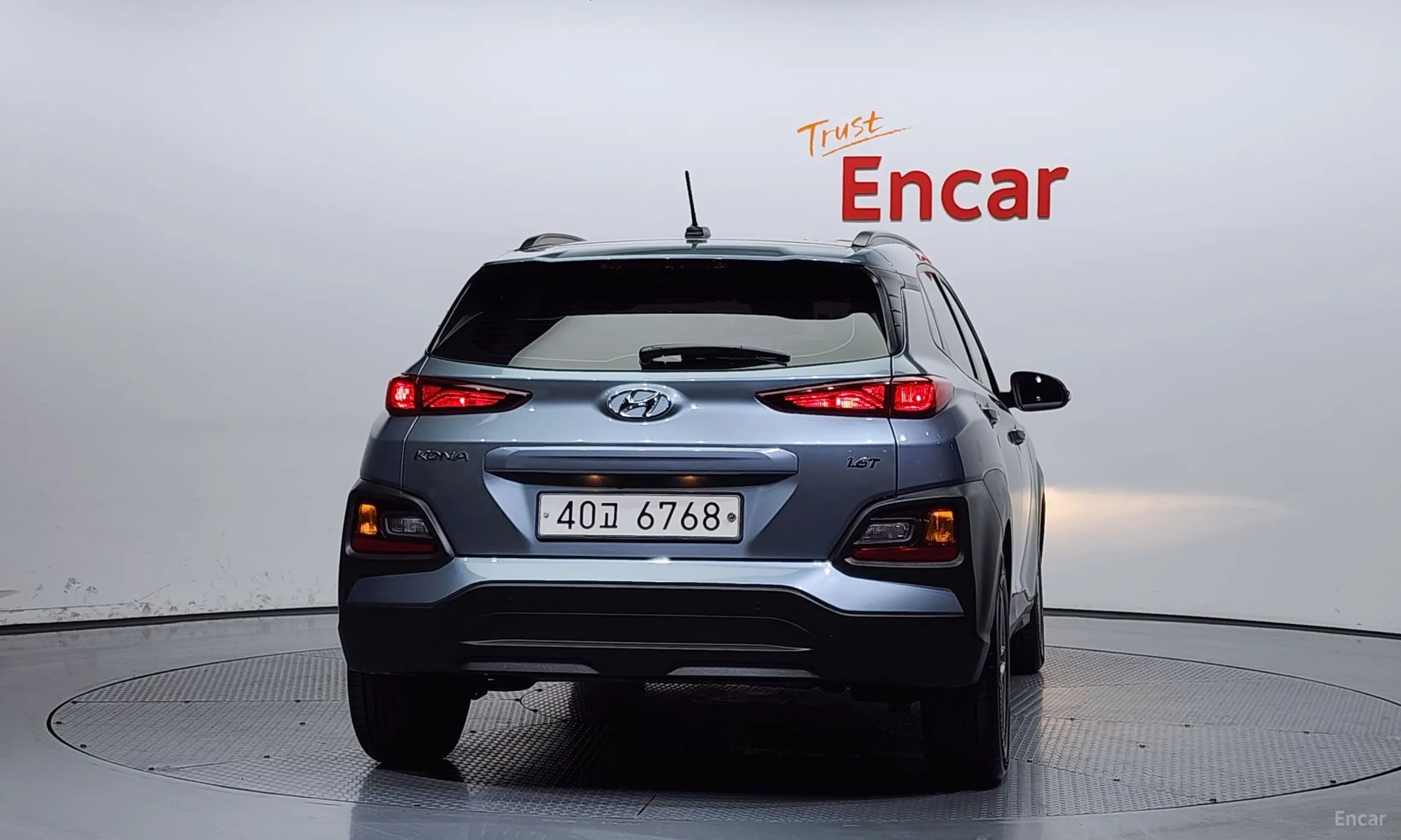 Hyundai Kona превью 3