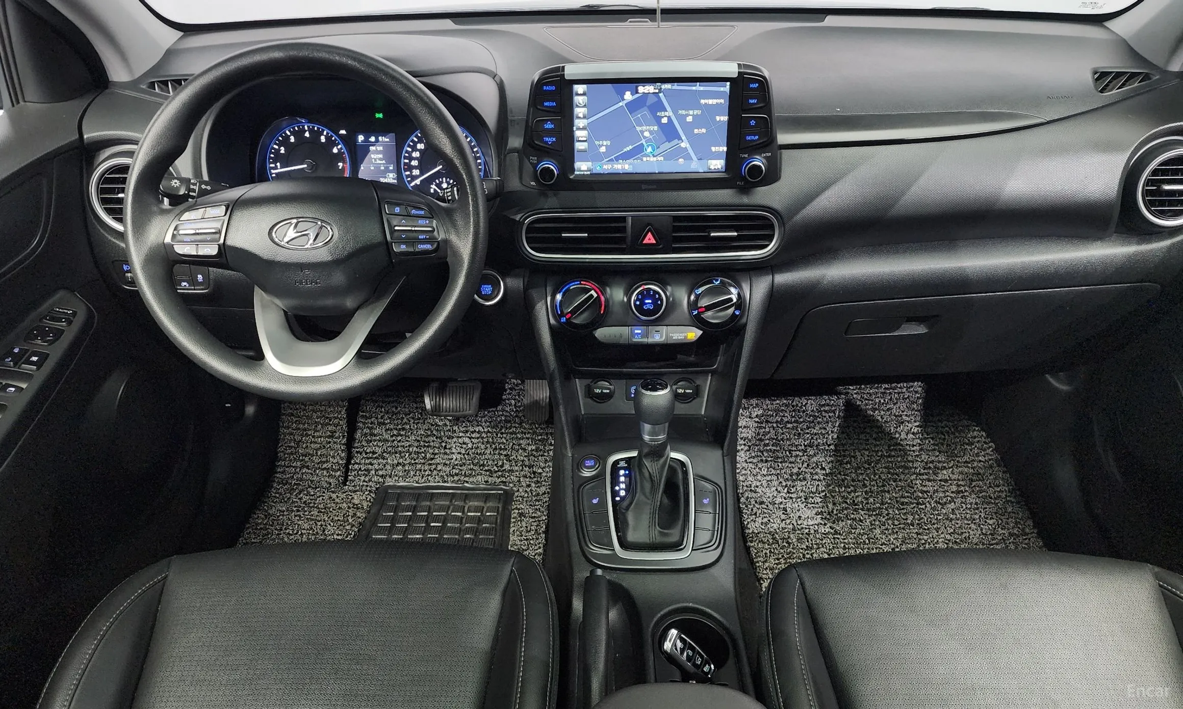 Hyundai Kona превью 4