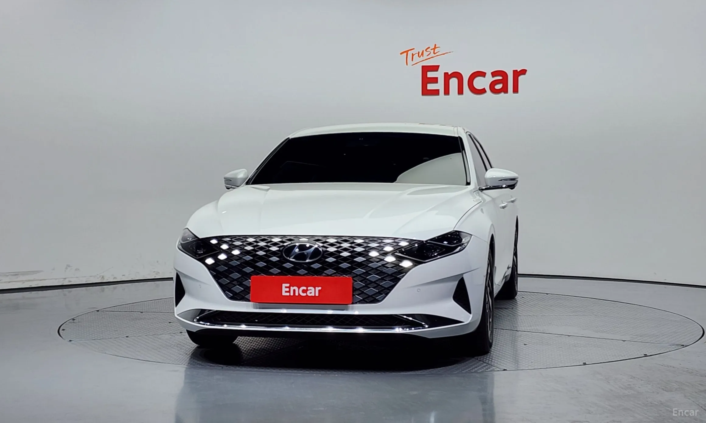 Hyundai Grandeur IG Hybrid превью 2