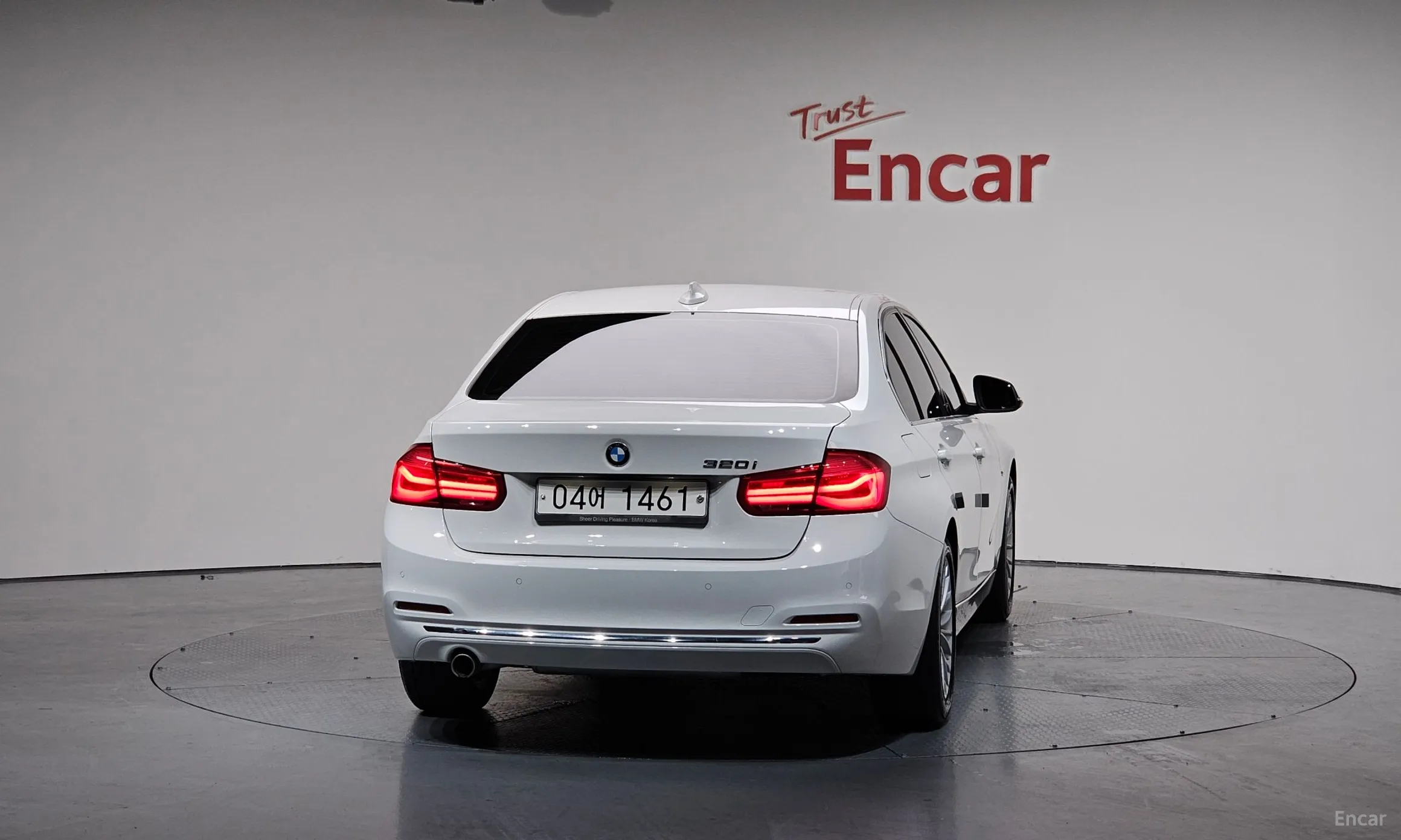 BMW 3 Series (F30) превью 3