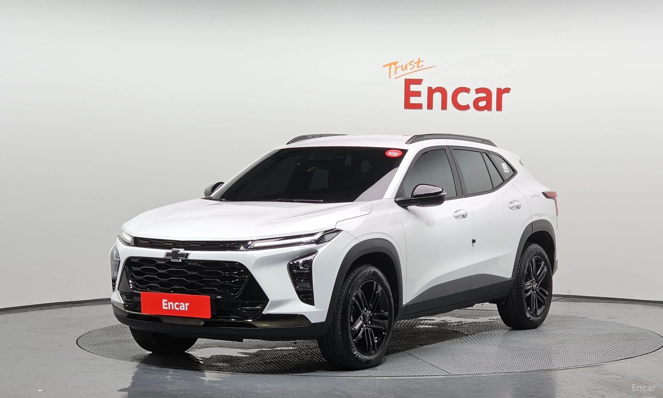 Trax Crossover