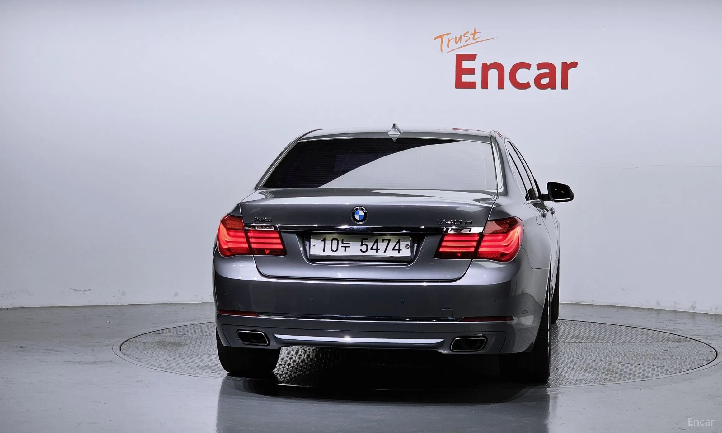 BMW 7 Series (F01) превью 3