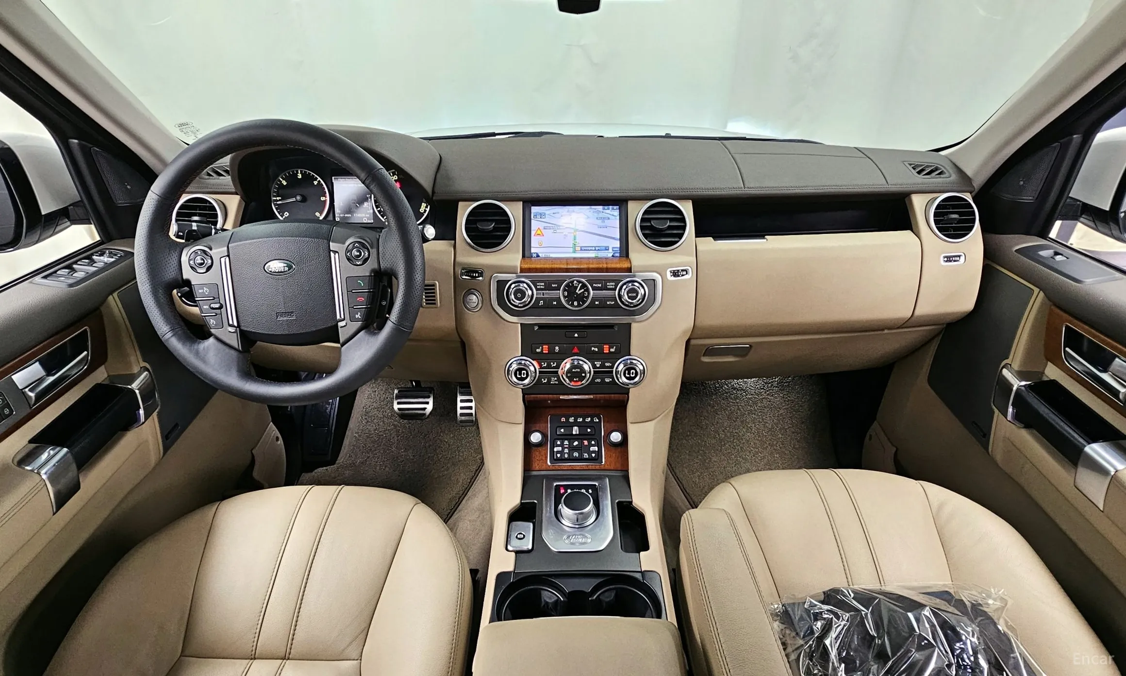 Land Rover Discovery 4 превью 4